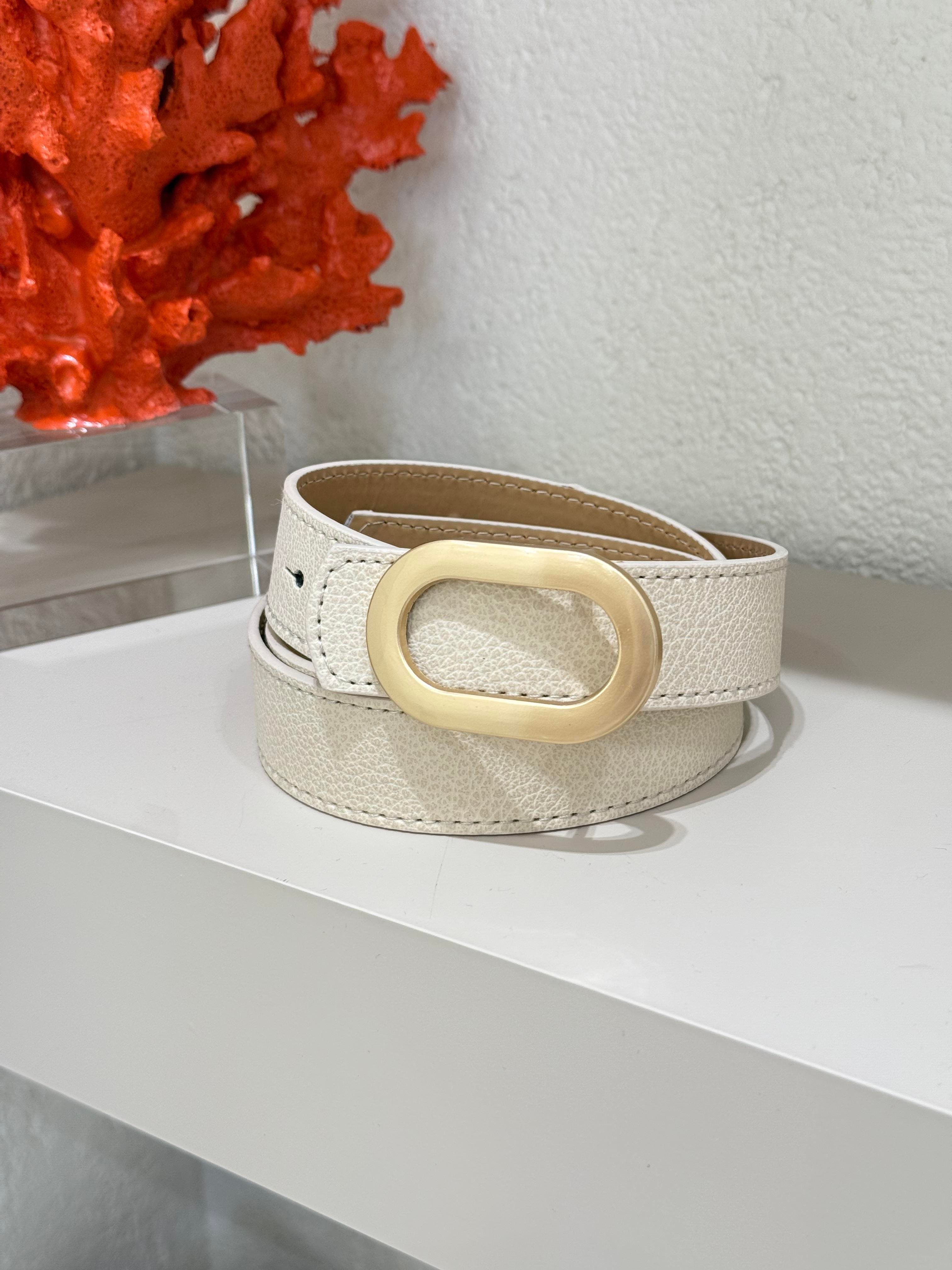 Mat Gold Tokalı Oval Kemer Bej