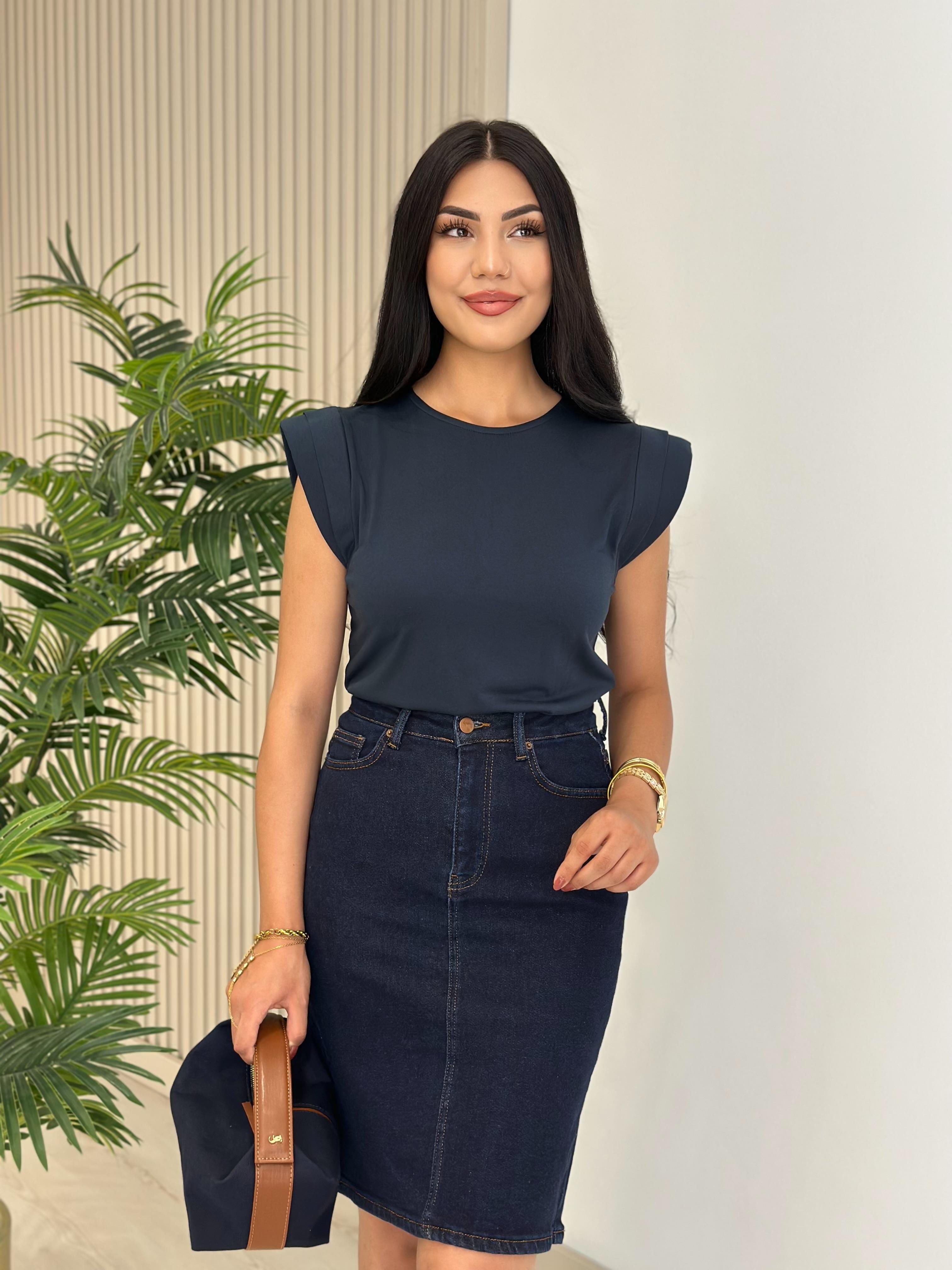 Omuzları Vatkalı Modal Kumaş Tshirt Lacivert