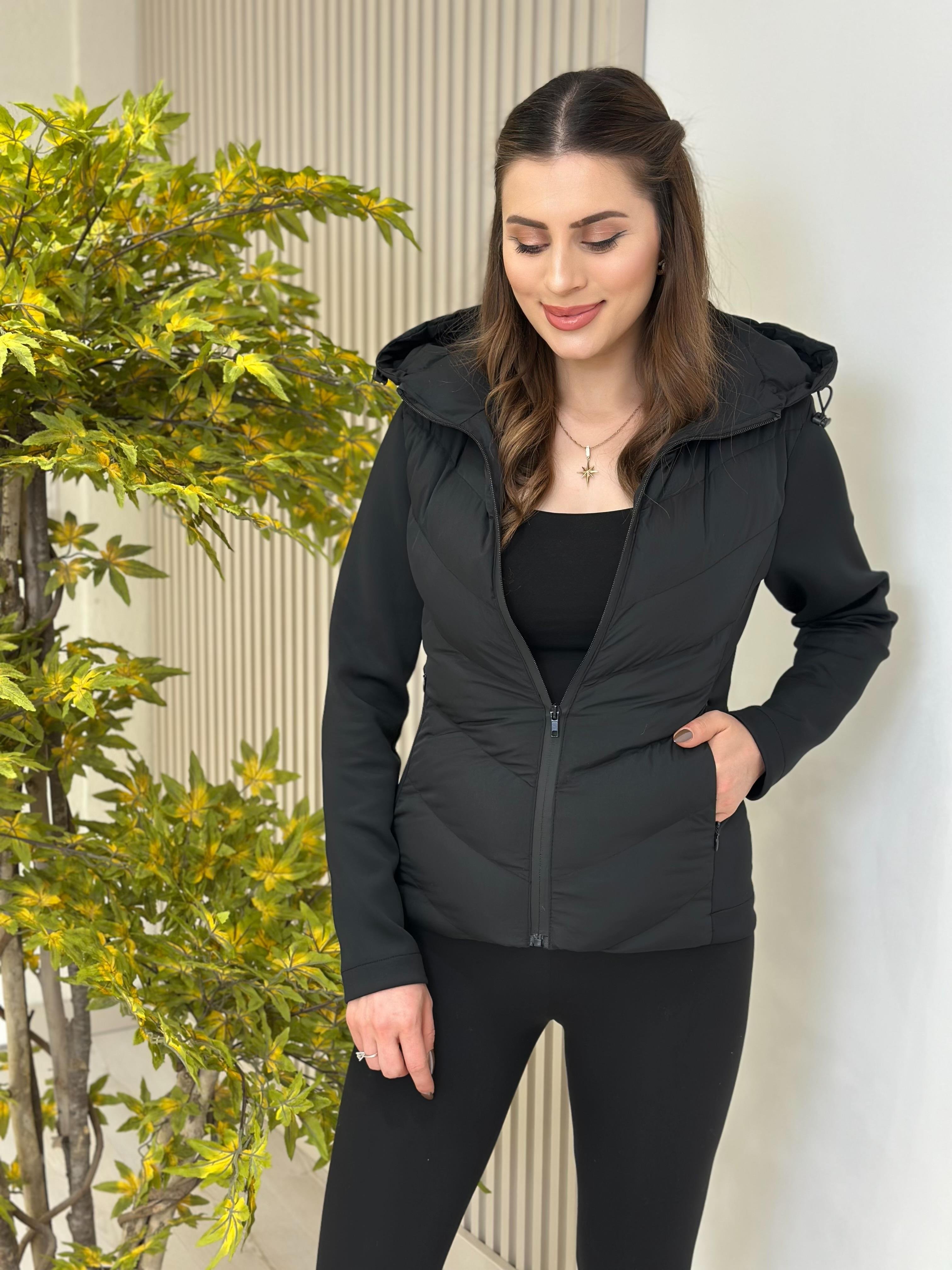 Scuba Kollu Marka Model Şişme Mont Siyah 