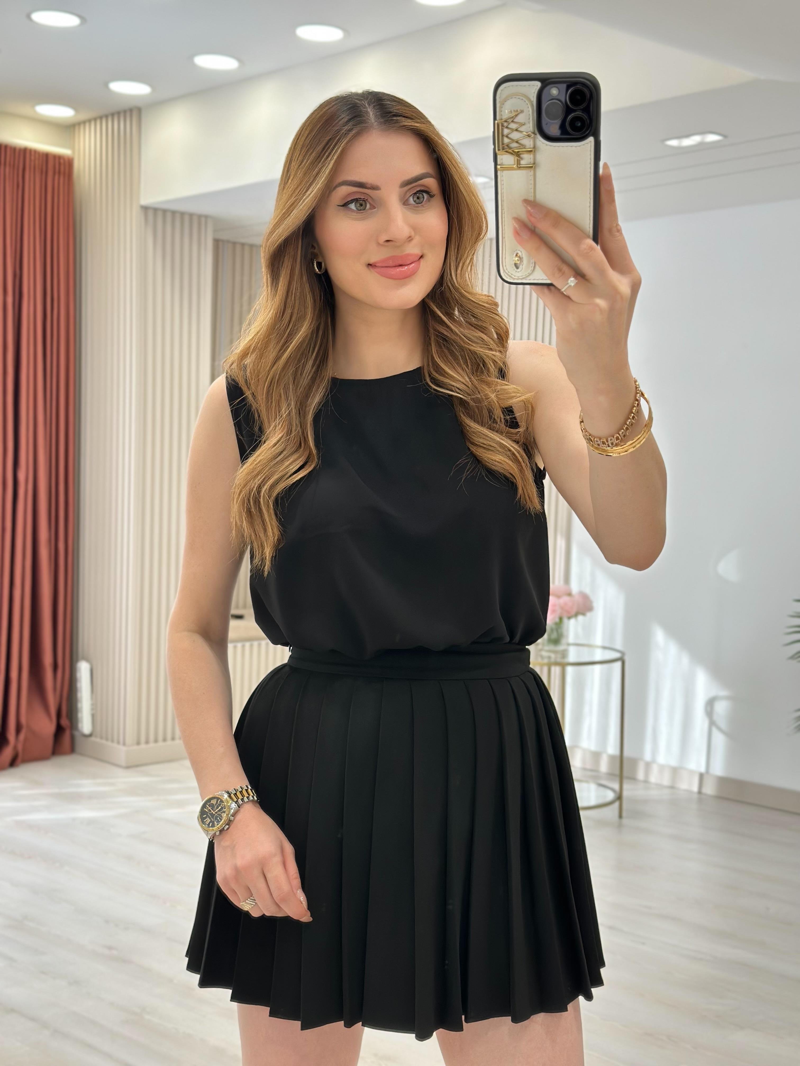 Sıfır Kol Rahat Kalıp Basıc Bluz Siyah