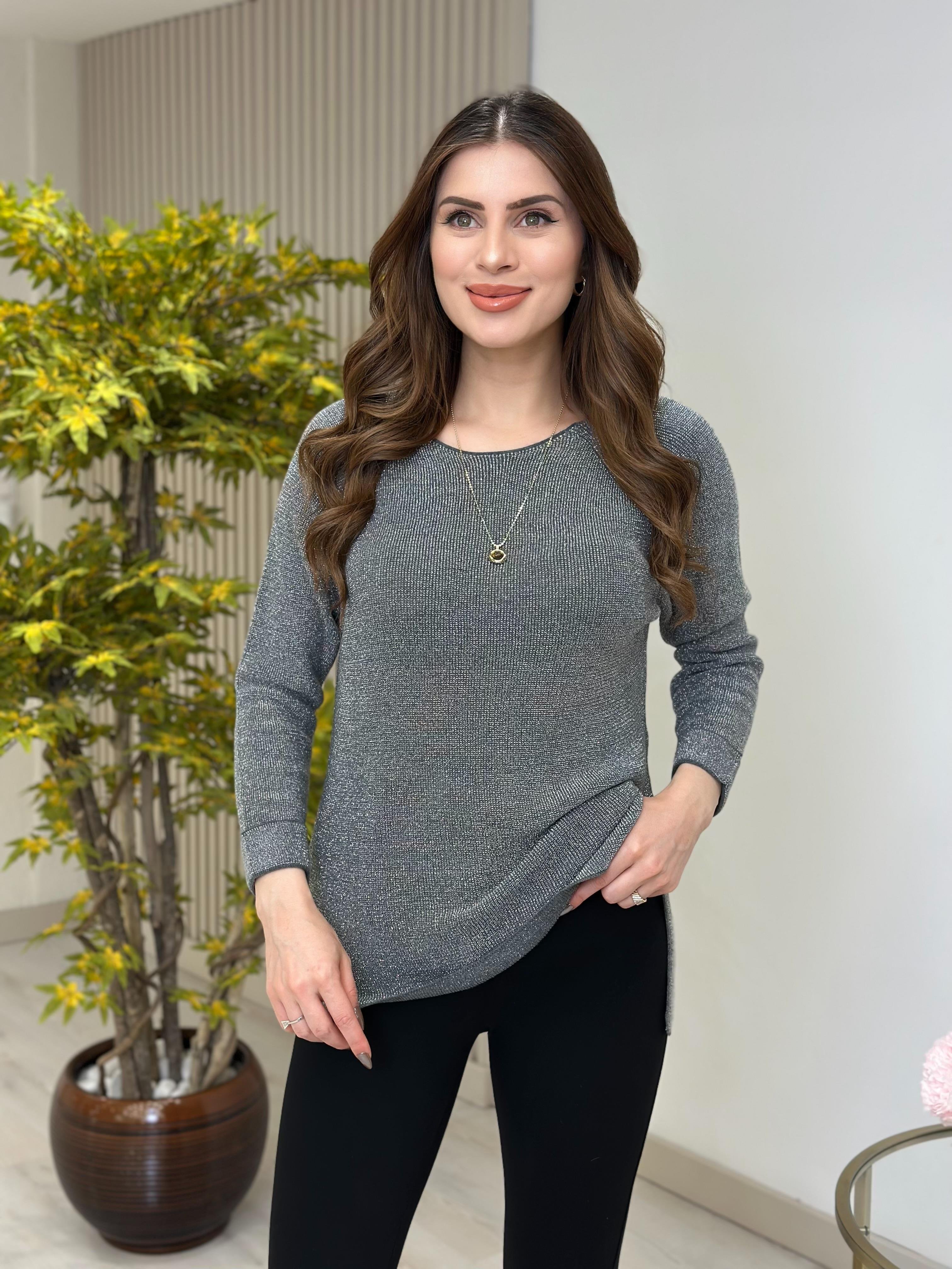 Simli Yanları Yırtmaçlı Triko Gri