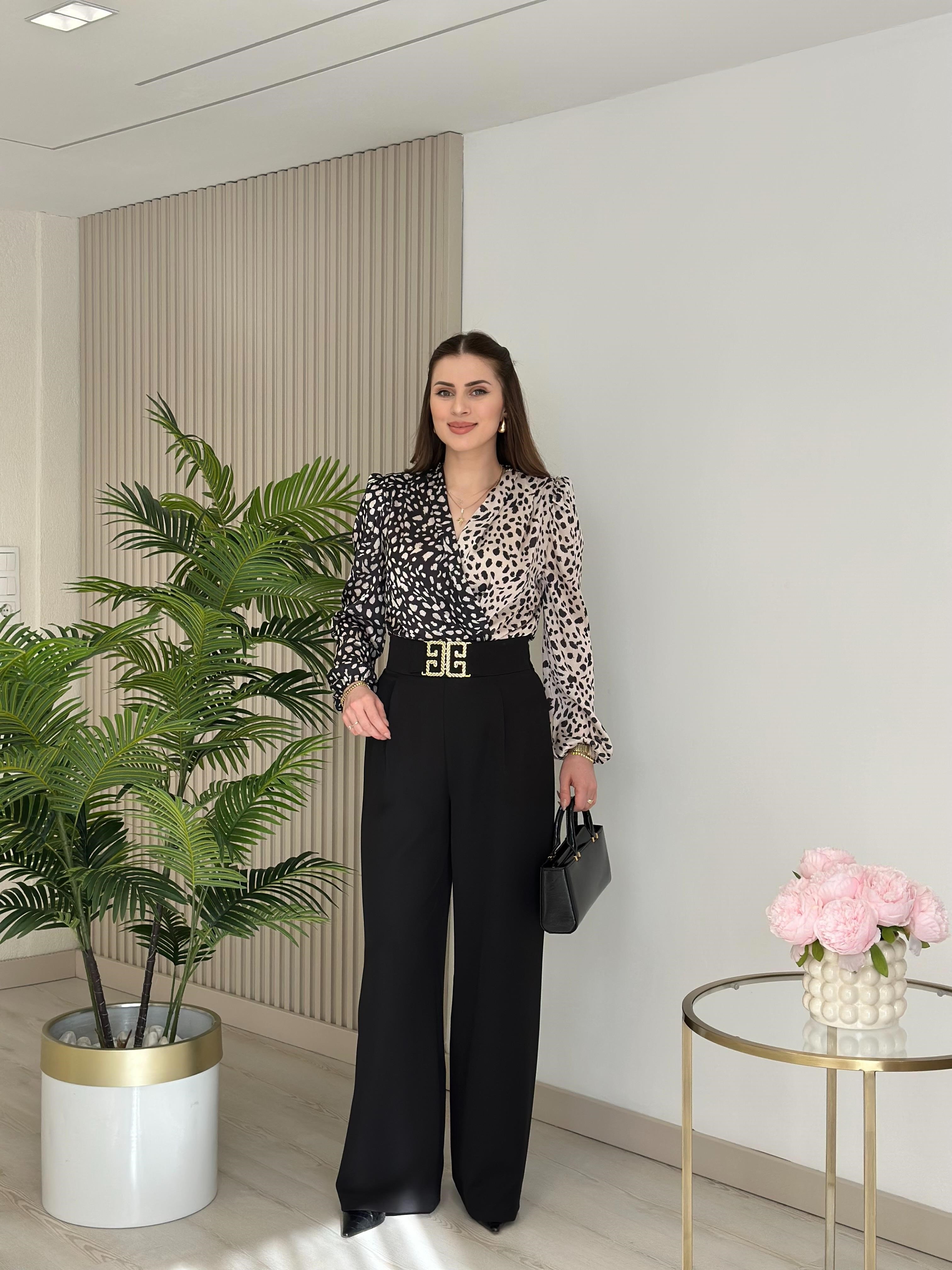 Siyah Beyaz Leopar Desenli İpek Krep Bodysuit
