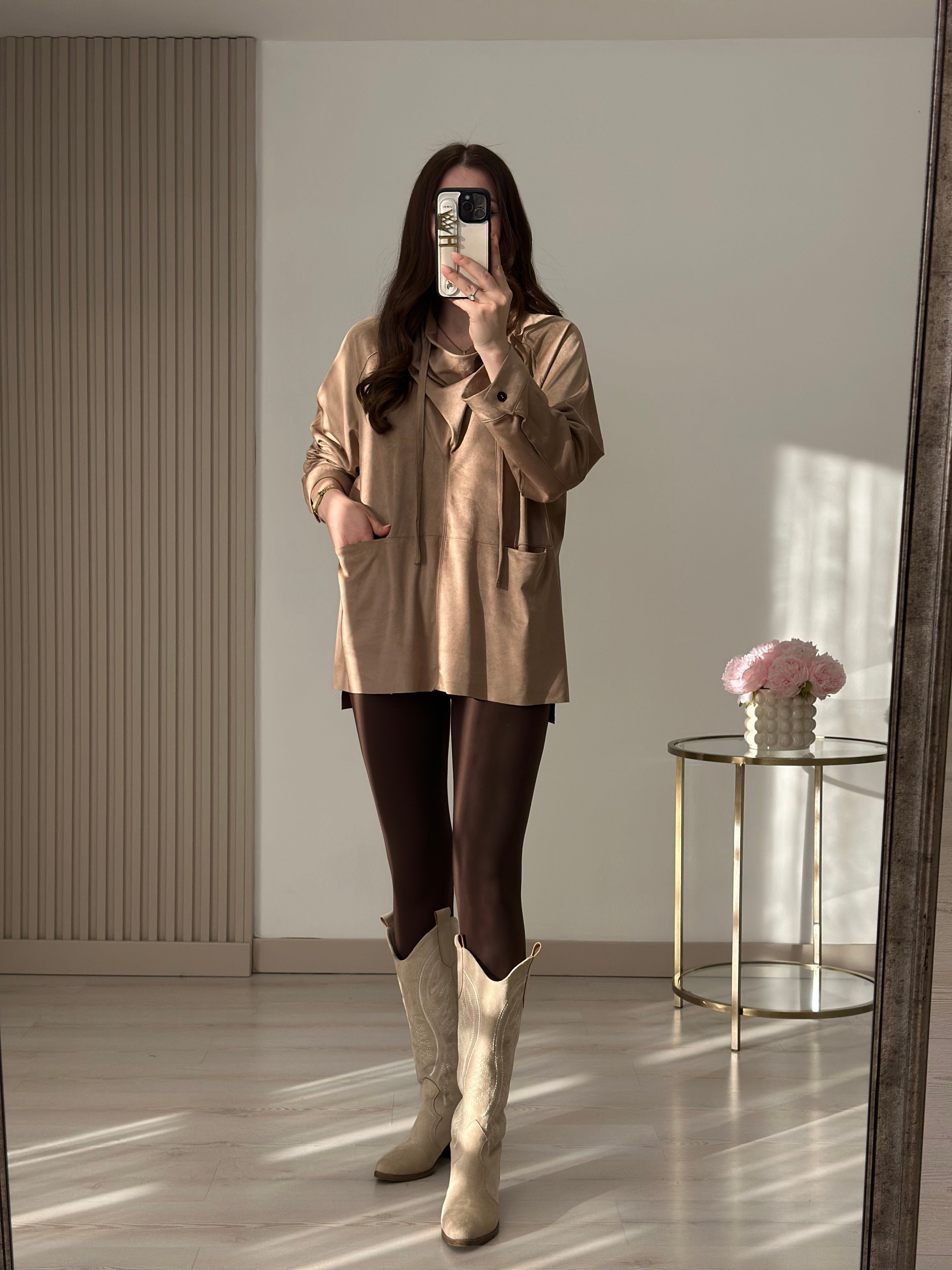 Süet Degaje Yaka Marka Muadili Sweatshirt Vizon