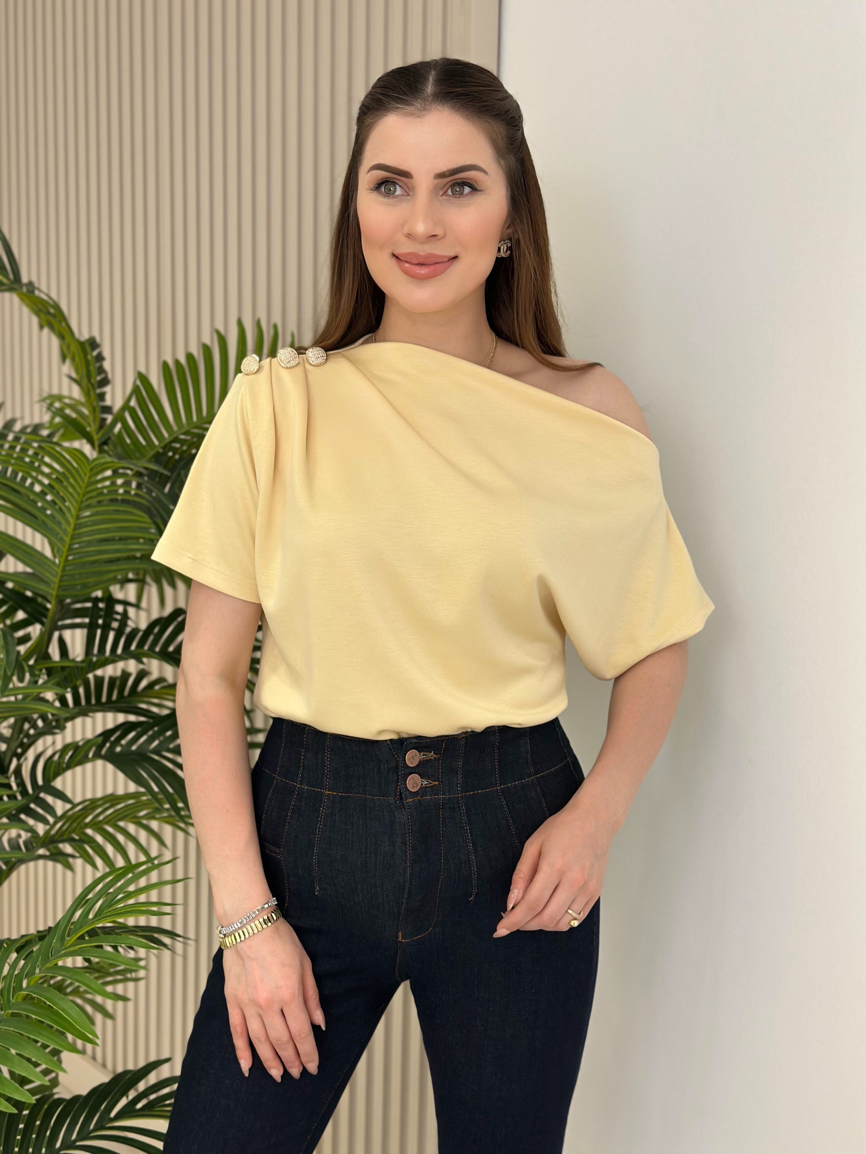 Tek Omzu Dekolteli Gold Düğmeli Modal Kumaş Tshirt Sarı