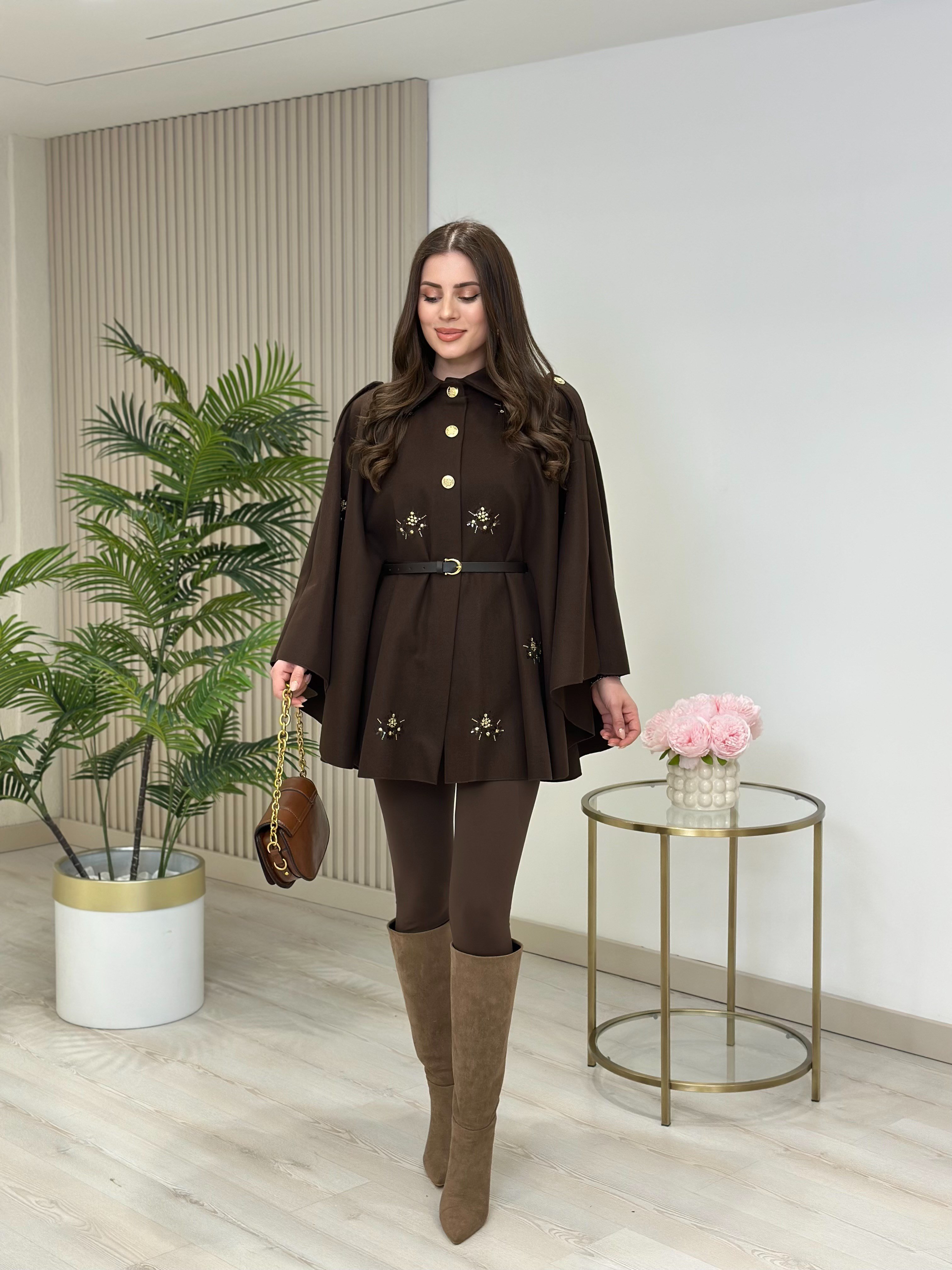 Üzeri İşleme Detaylı Kemerli Premium Seri Kaşe Panço Kahve