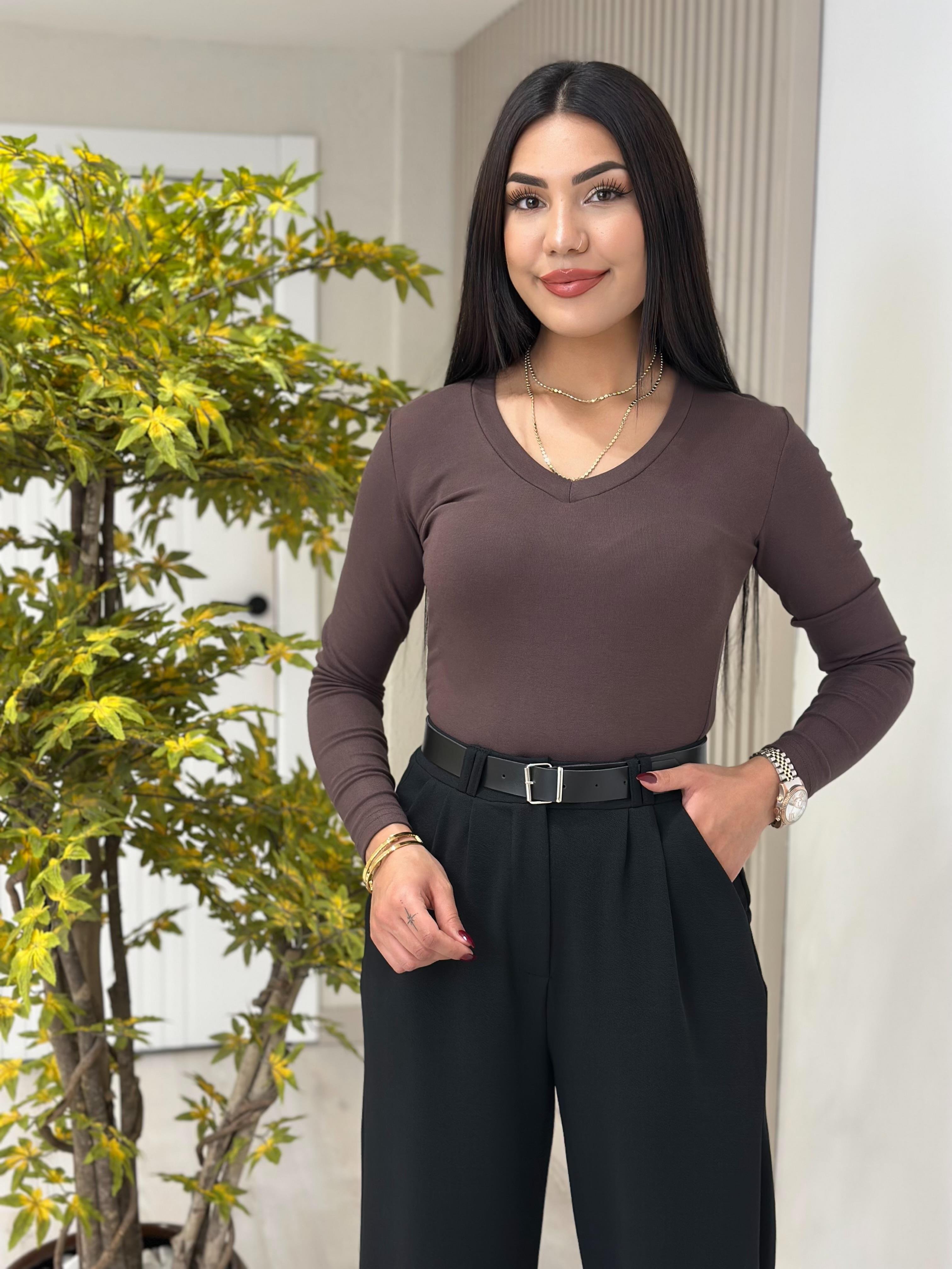 V Yaka Basıc Bluz Kahve