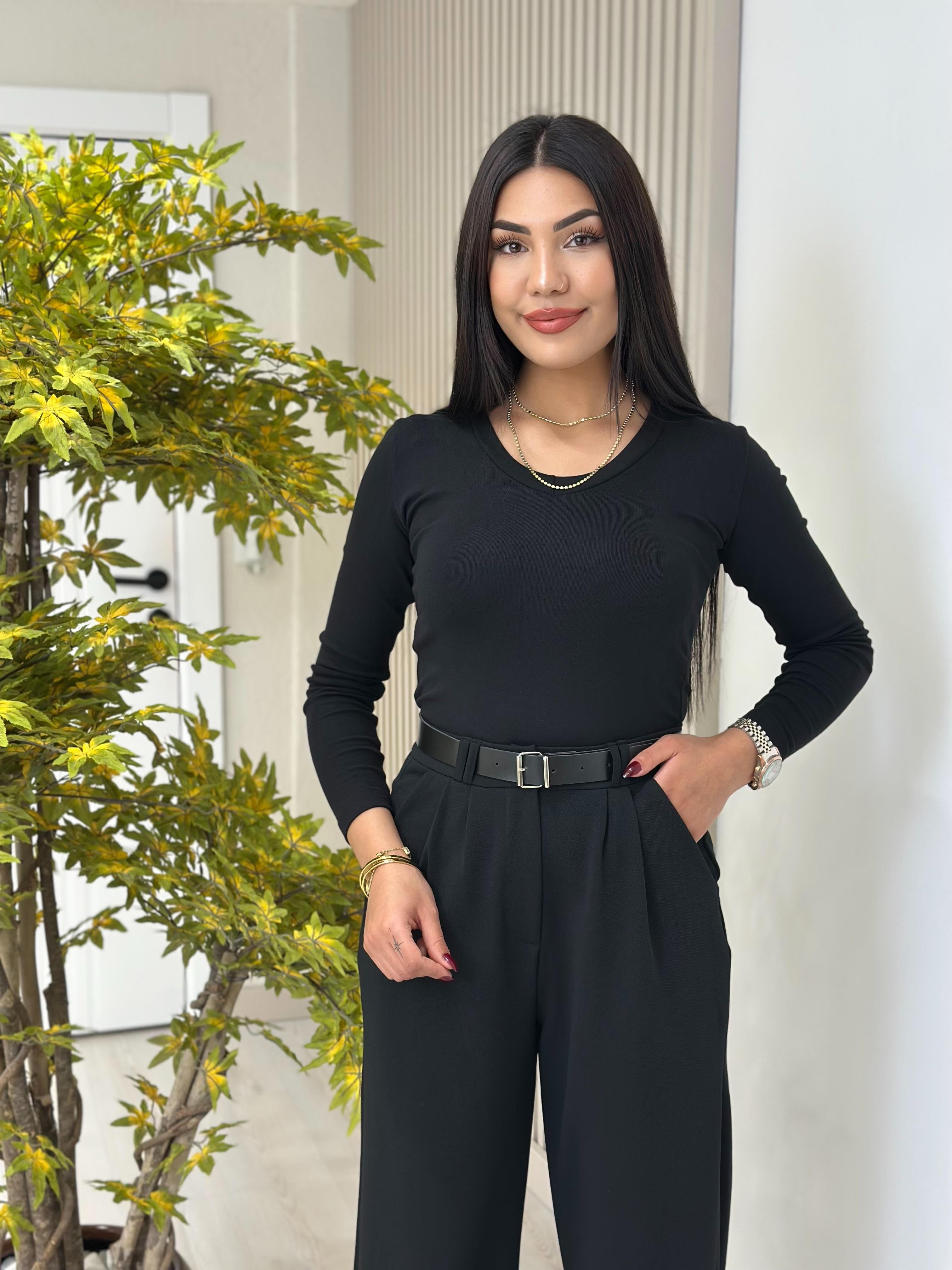 V Yaka Basıc Bluz Siyah