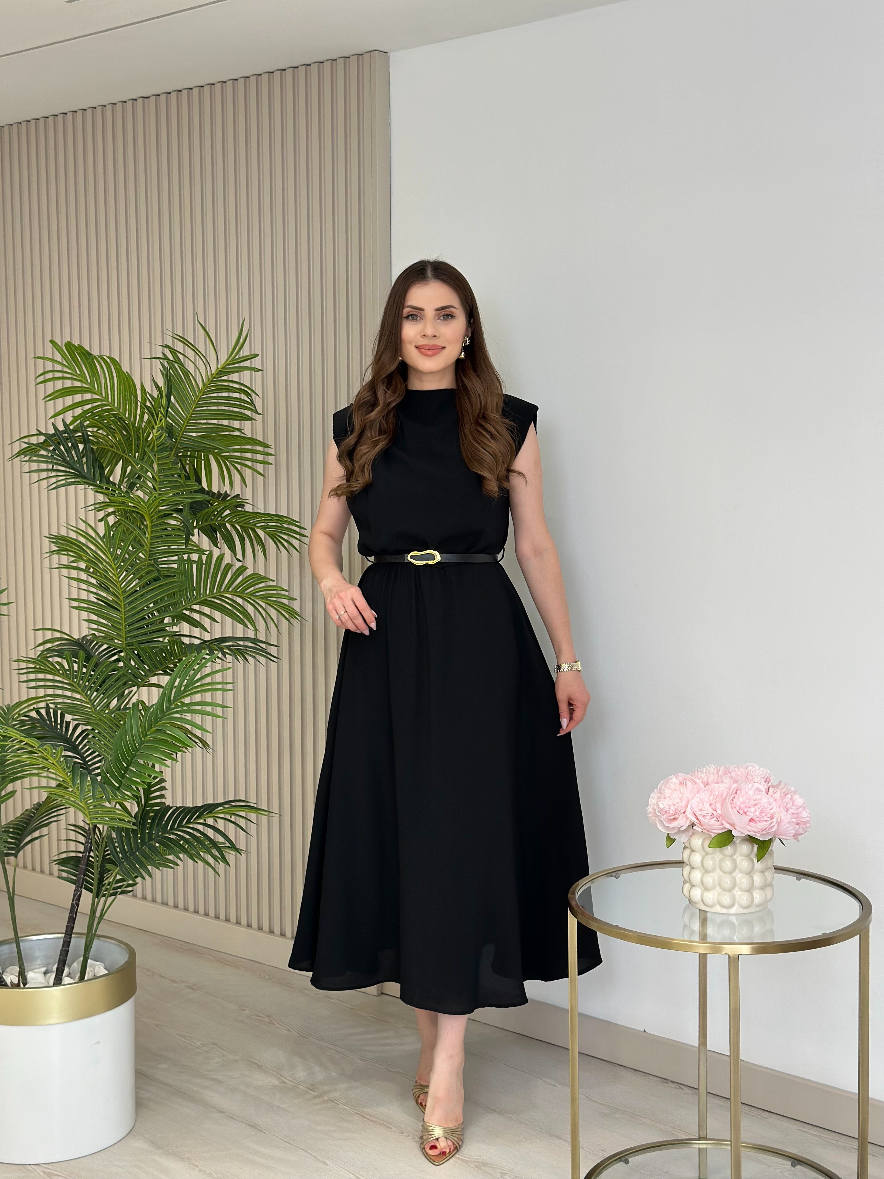 Vatkalı Drape Detaylı Kemerli Elbise Siyah