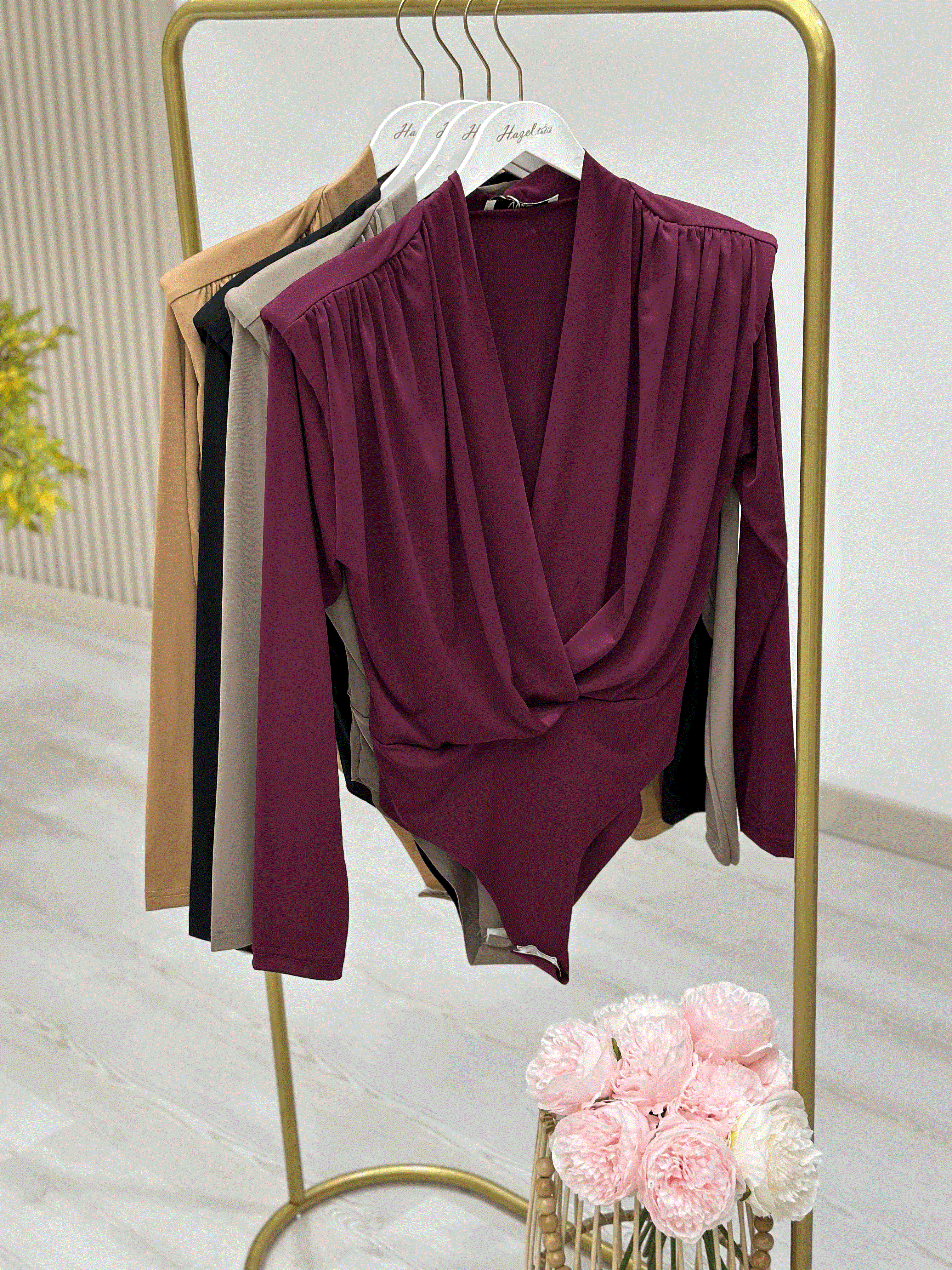 vatkali-sandy-kumas-bodysuit-siyah--5f721.gif