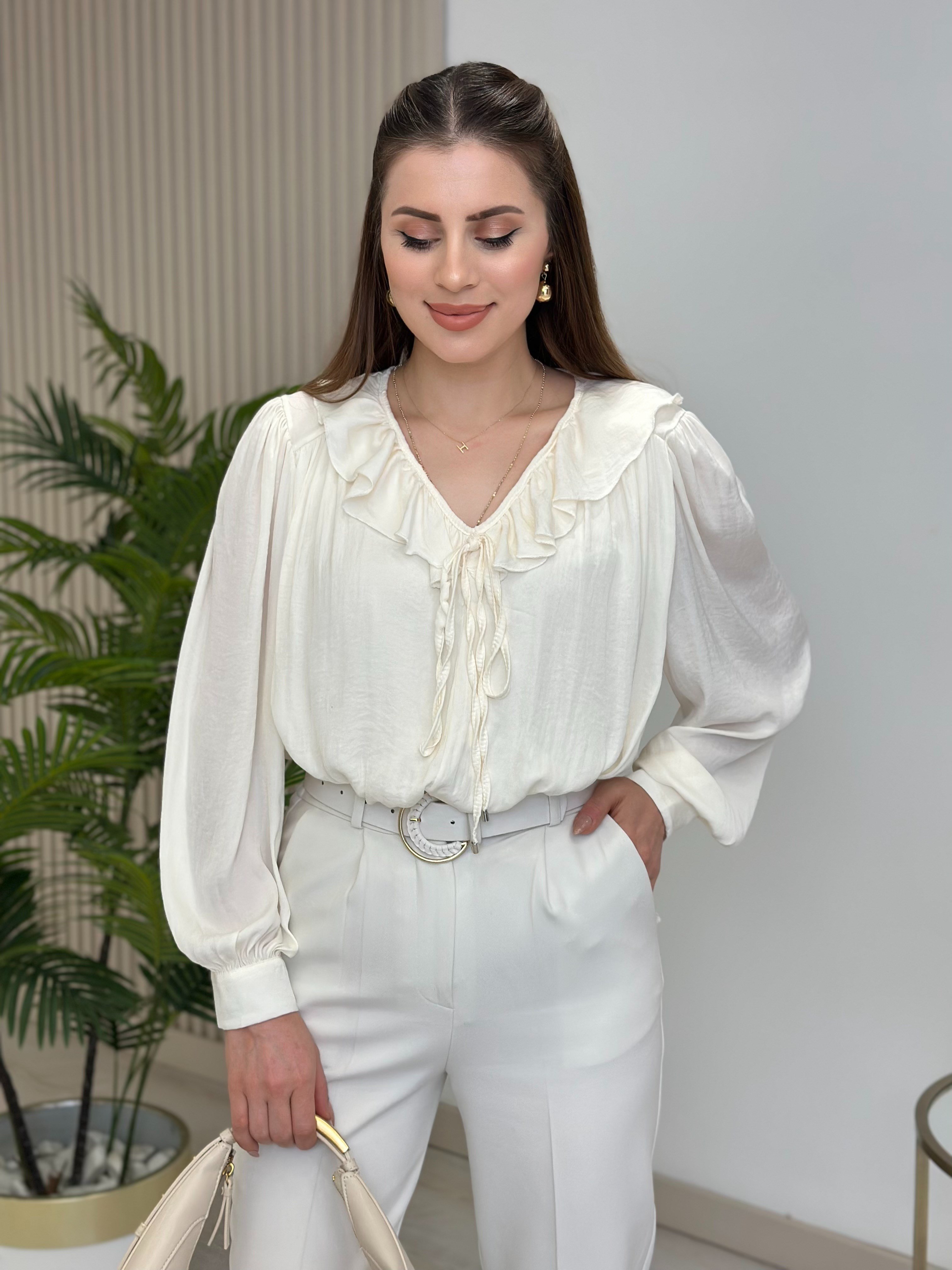 Yakası Fırfırlı Bağlamalı Modal Saten Bluz Beyaz