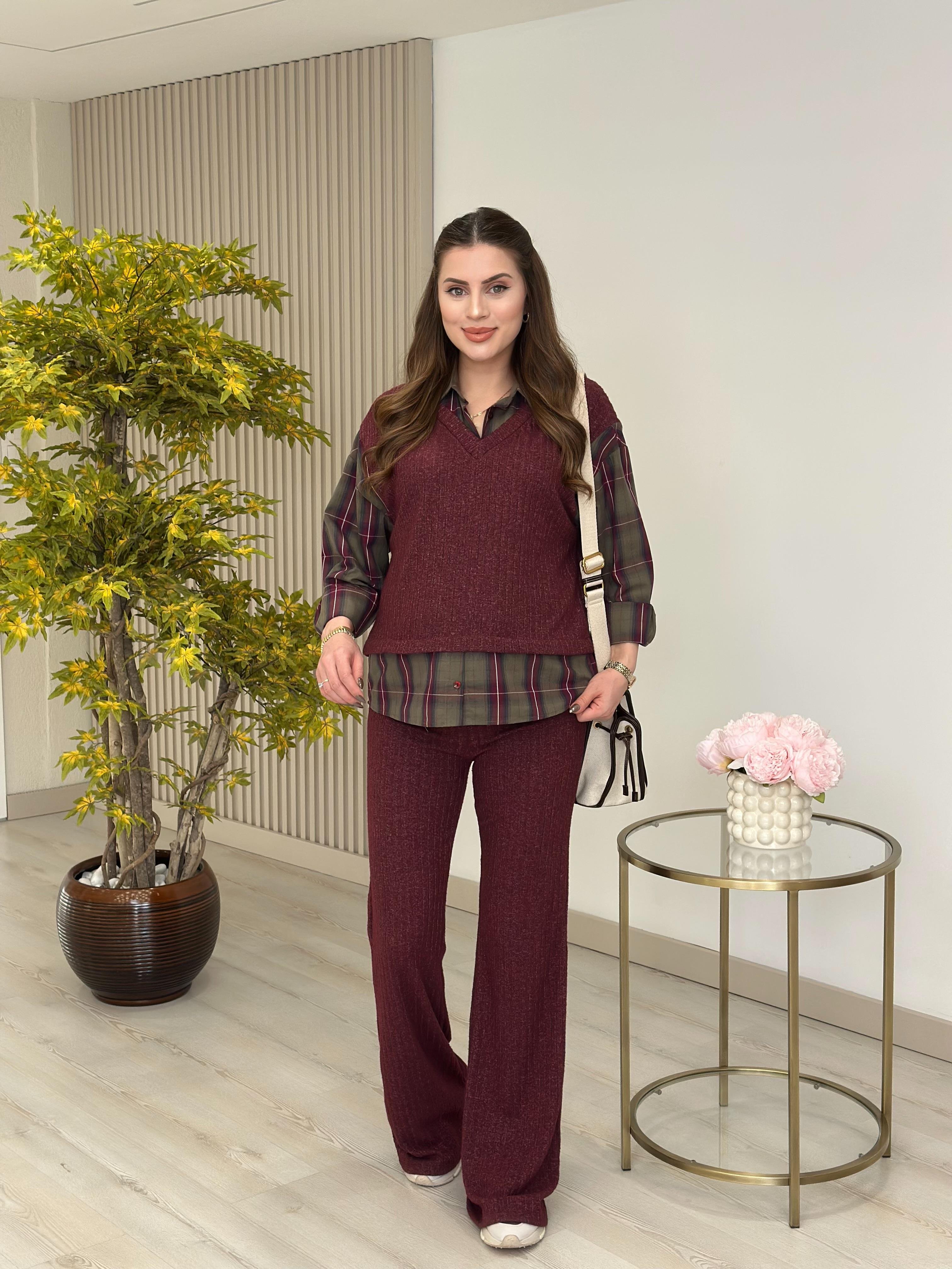 Yumoş Gömlek Detaylı Takım Bordo