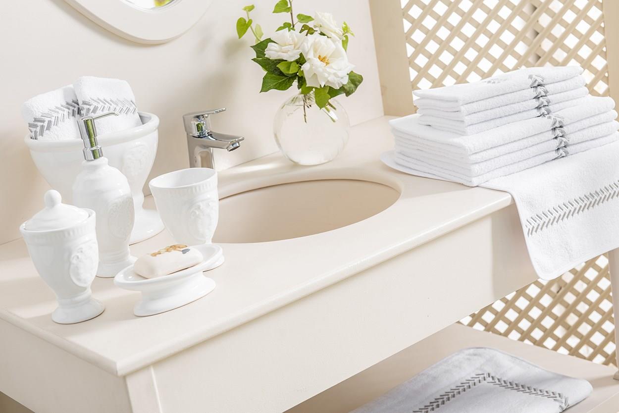 Banyo Seti 4'lü Rozet Beyaz