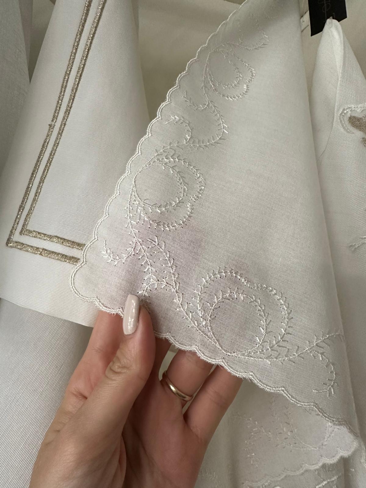 Gül brode amerikan servis 2 li paket 37*47 cm