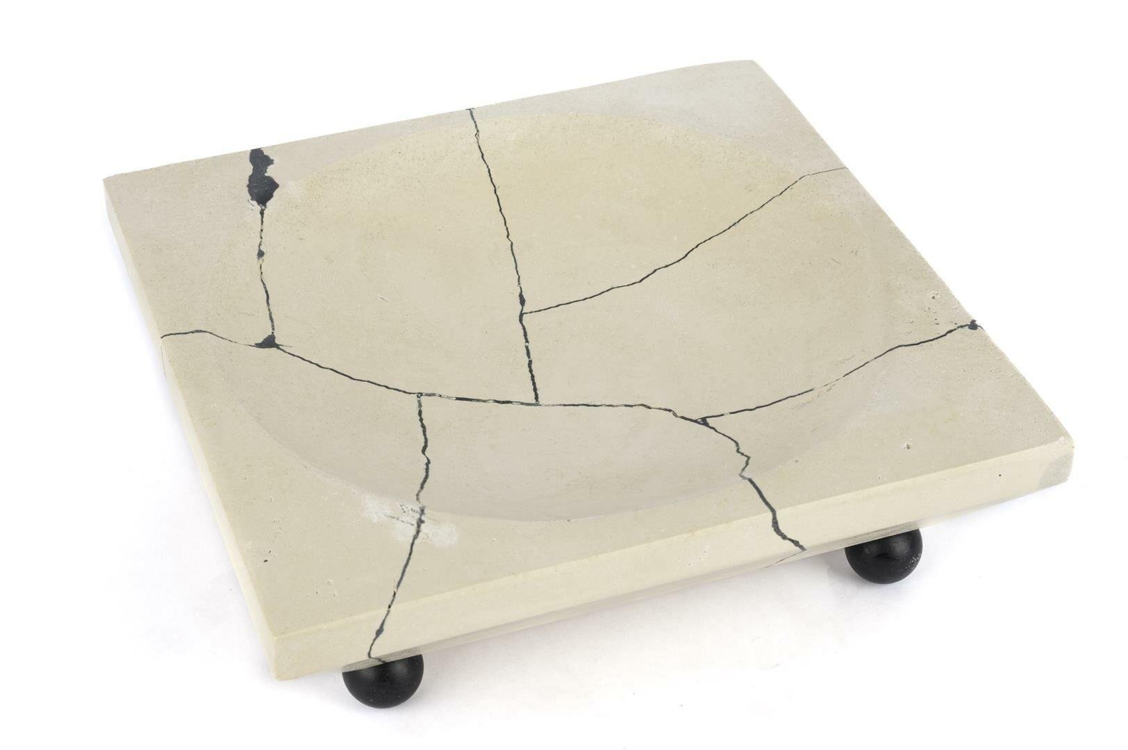 Krem mermer dekoratif tabak 25*25*8 cm