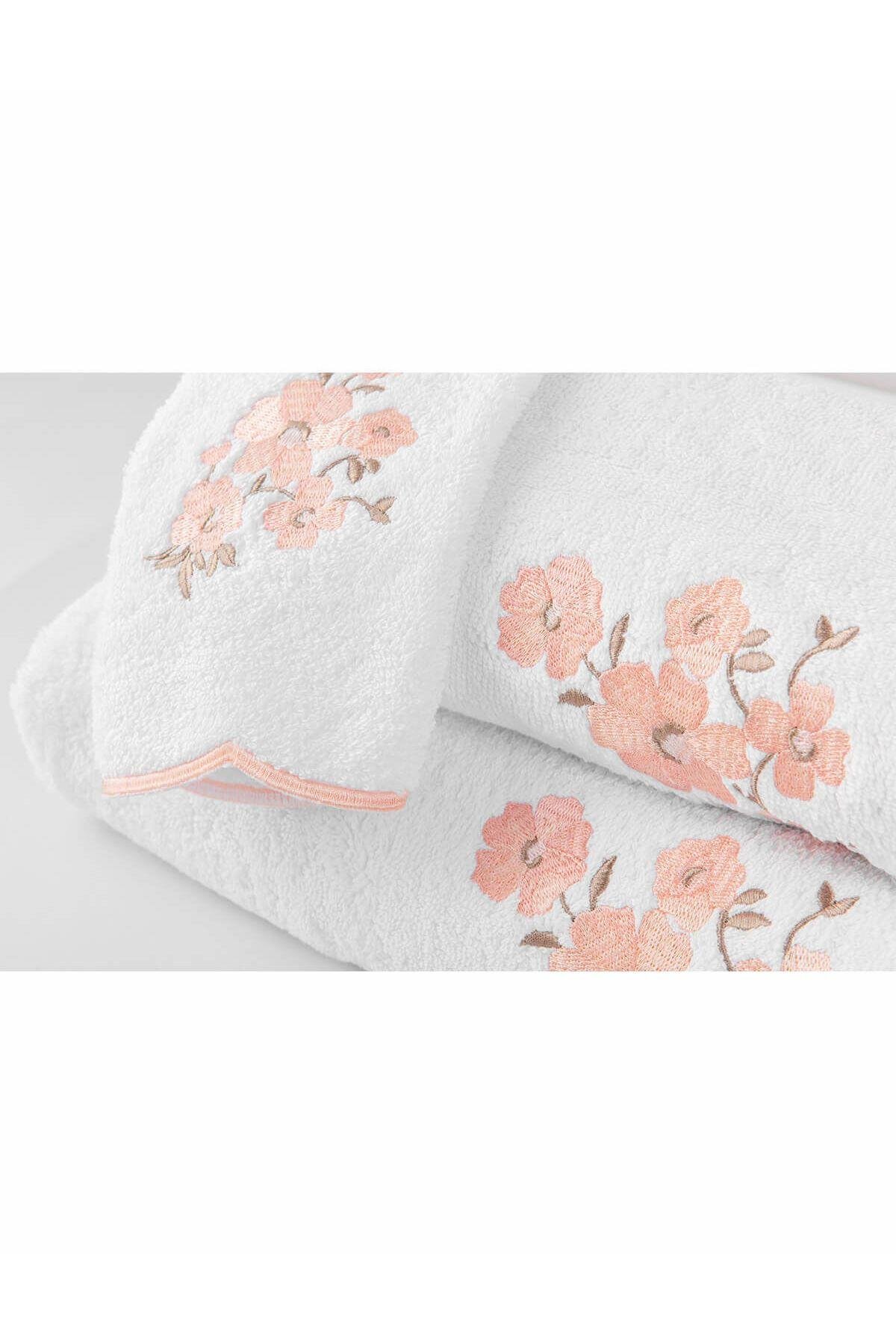 Nakışlı El Havlusu Blossom Beyaz-Mavi