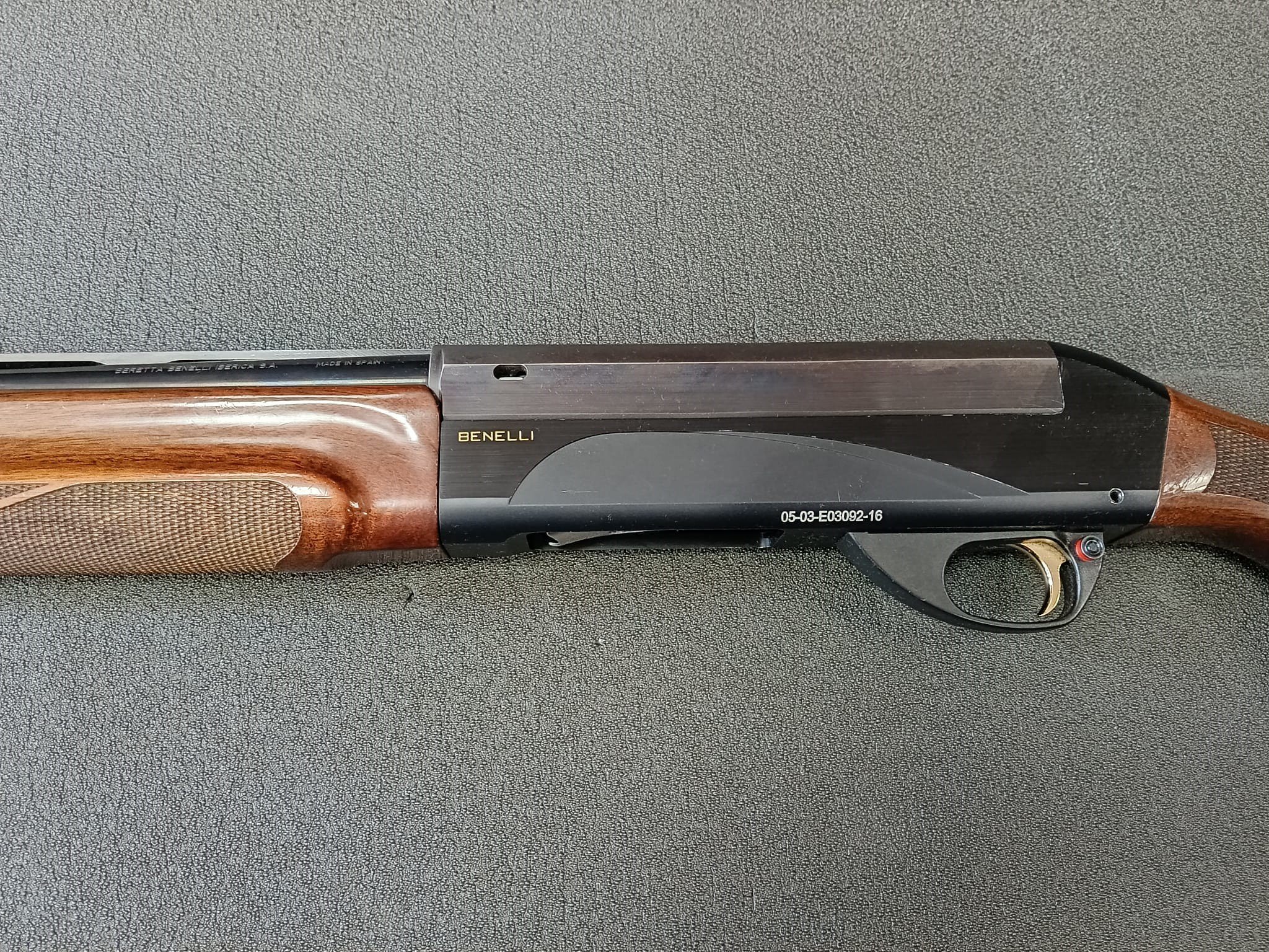 BENELLİ BELMONTE 2 ahşap 12 ga 71 cm