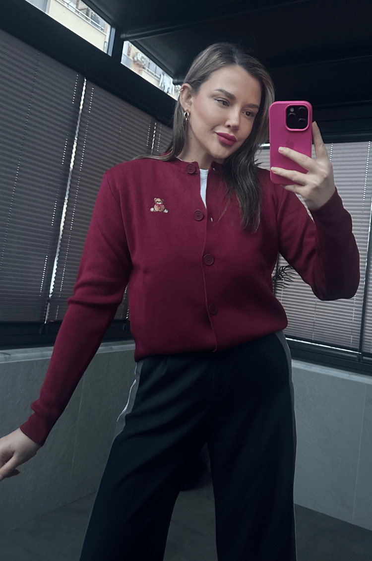 Ayıcık Detaylı Bordo Kısa Triko Hırka
