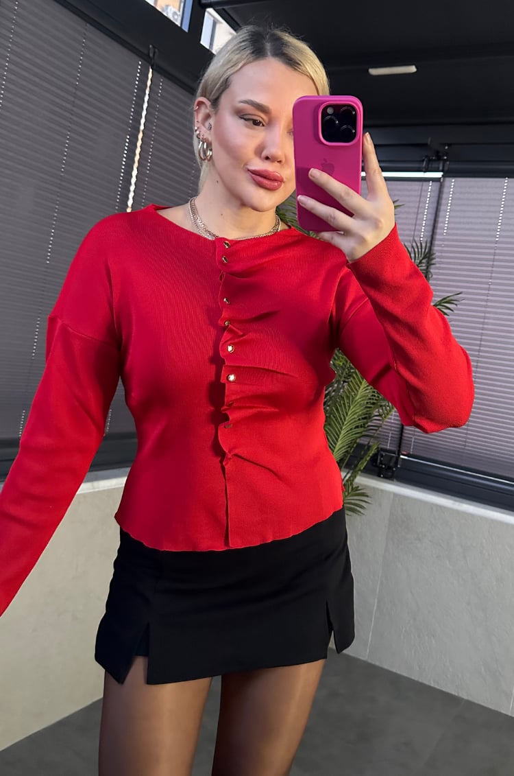 Büzgü Detaylı Kırmızı Triko Hırka