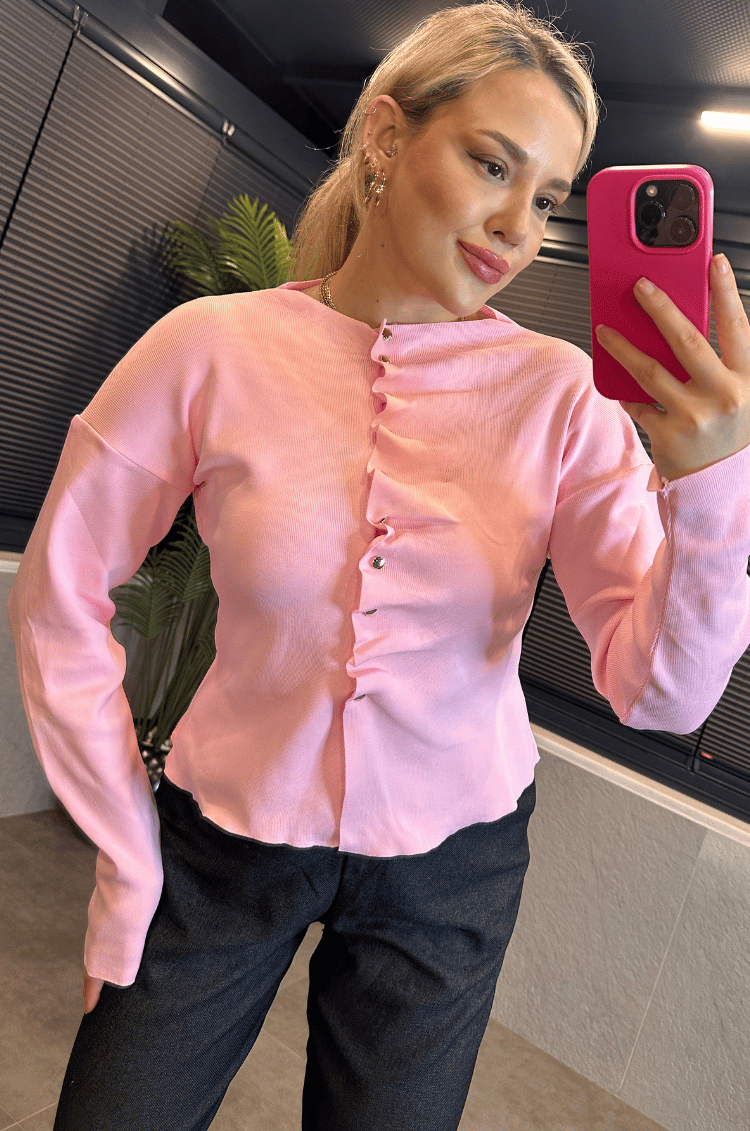Büzgü Detaylı Pembe Triko Hırka