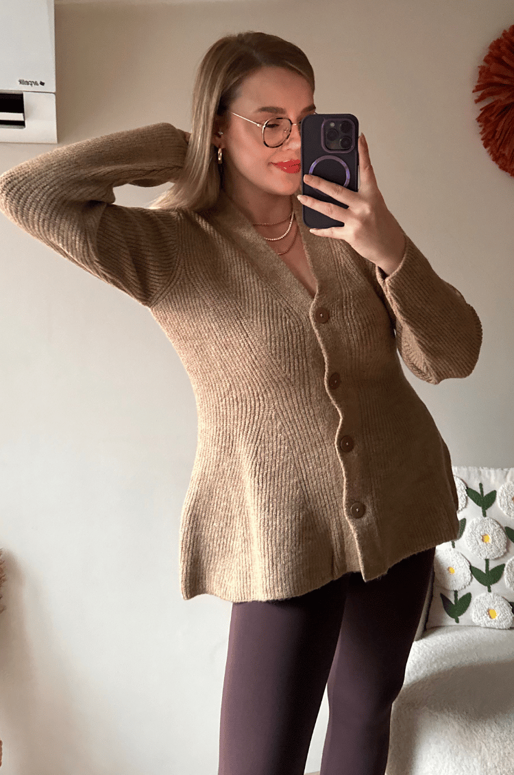 Camel Belden Oturmalı Düğmeli Yumoş Hırka