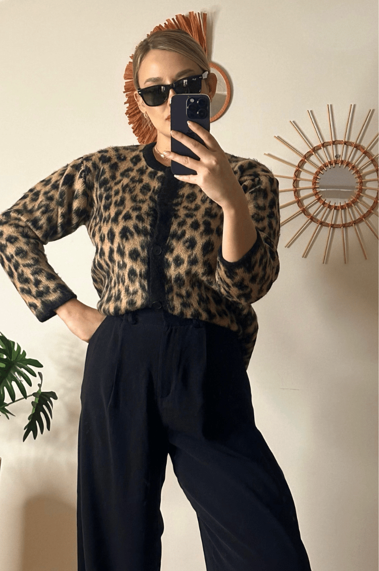 Kahverengi Leopar Desenli Kısa Hırka