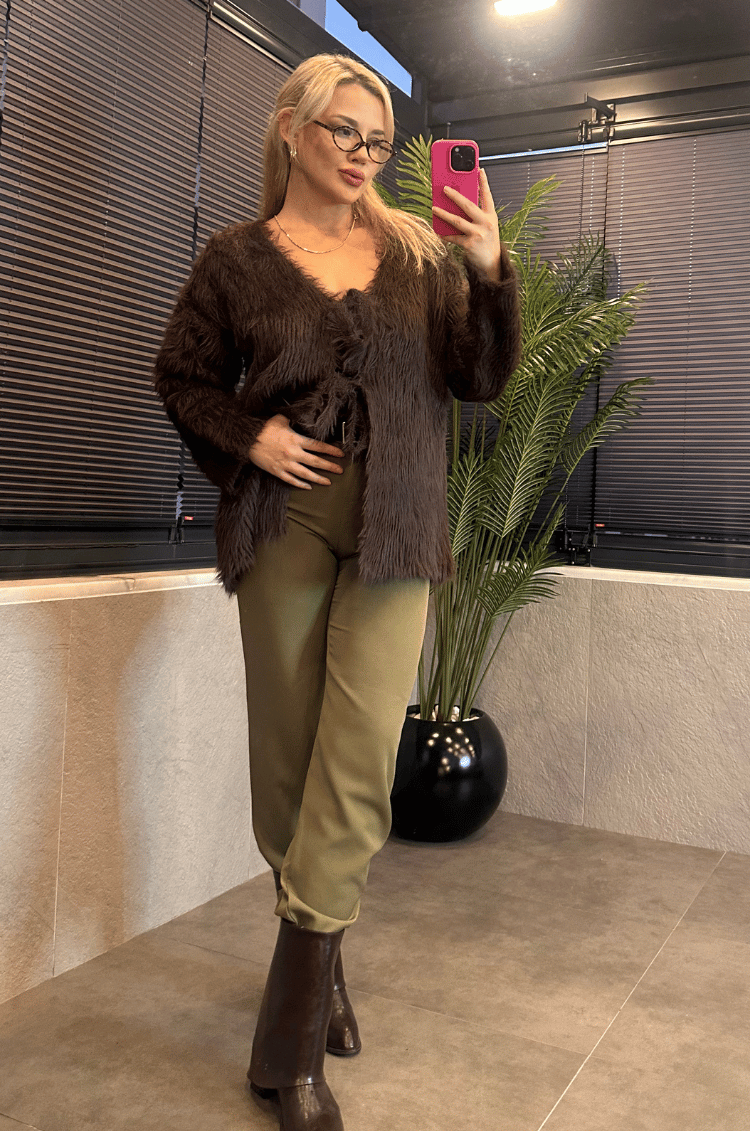Kahverengi Marka Model Oversize Sakallı Hırka