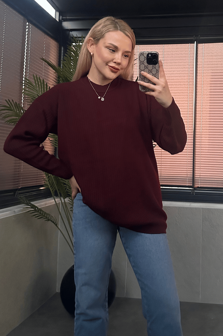 Koyu Bordo Yarı Boğazlı Fitilli Oversize Kazak