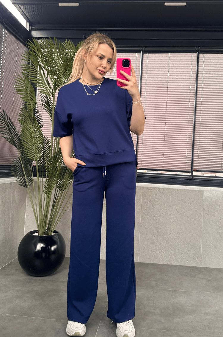 Lacivert Basic Marka Model Yarım Kollu Takım