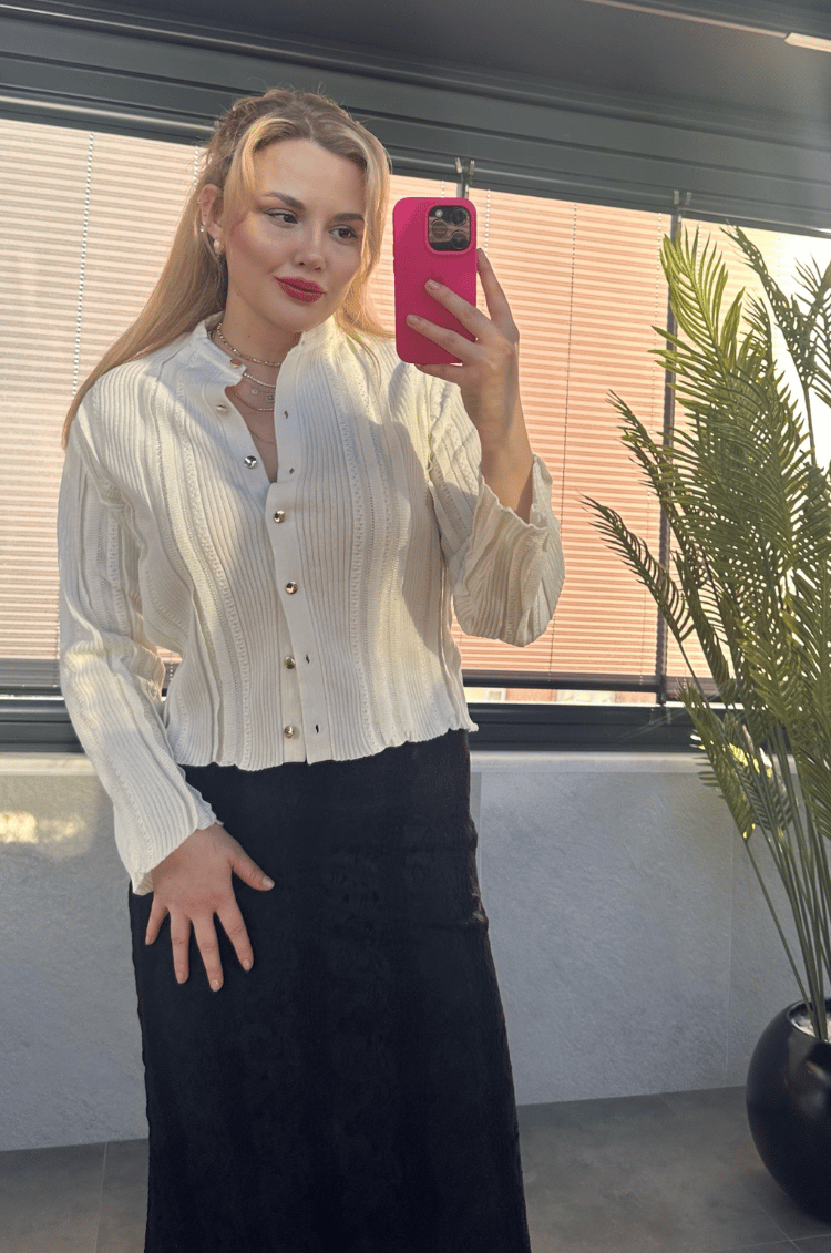 Simli İnce Dokuma Detaylı Beyaz Triko Hırka
