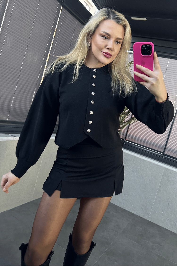 Siyah Fit Kesim Crop Hırka