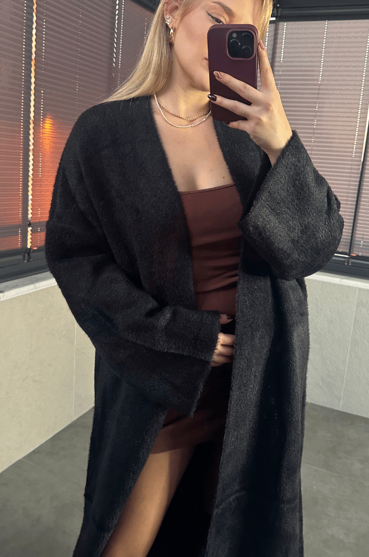 Siyah Yumoş Maxi Hırka