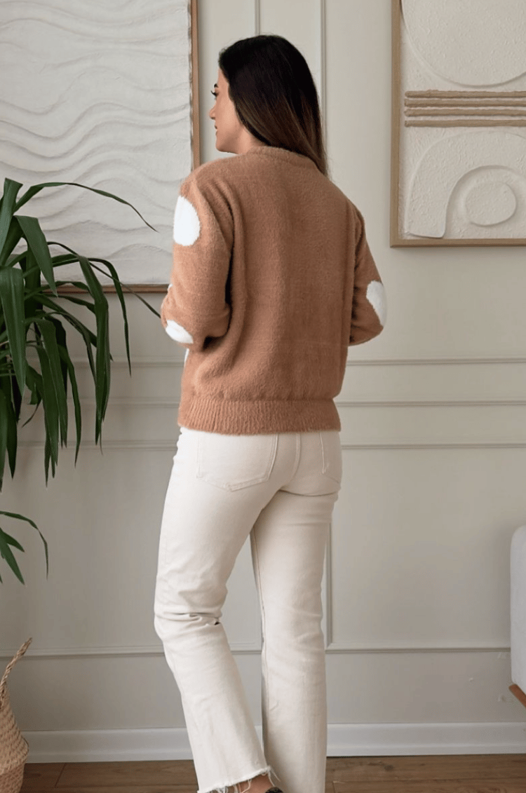 Taş Detaylı Camel Yumoş Hırka