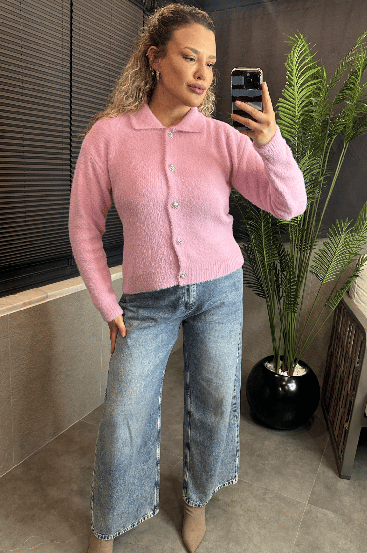 Yaka Detaylı Gümüş Taş Düğmeli Pembe Hırka