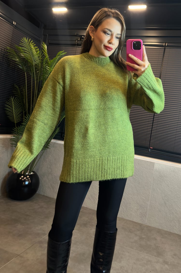 Yeşil Oversize Bisiklet Yaka Yumoş Uzun Kazak
