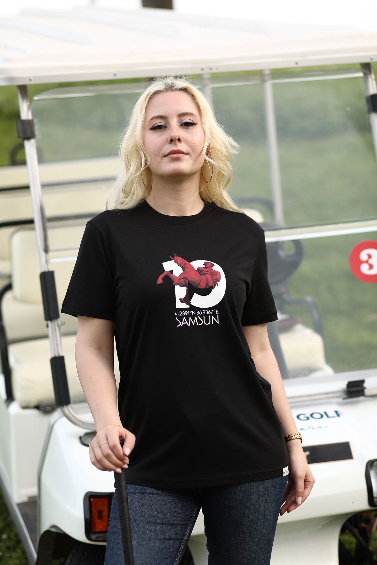 19 Mayıs Onur Anıtı Baskılı Tişört Siyah