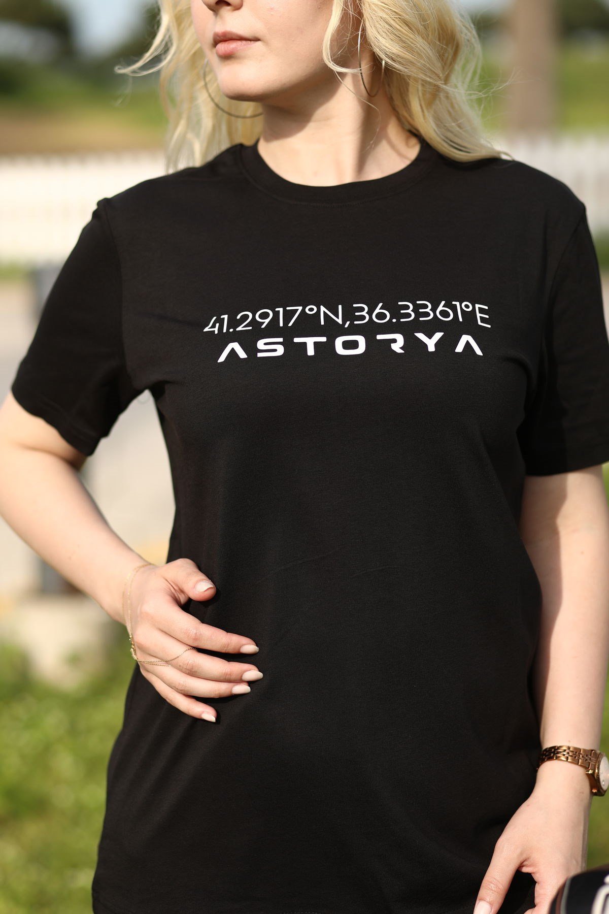 Astorya Koordinat Baskılı Tişört Siyah
