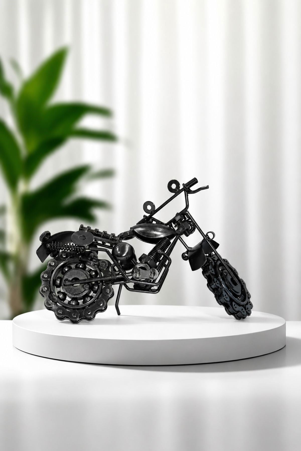 Metal Motor Siyah