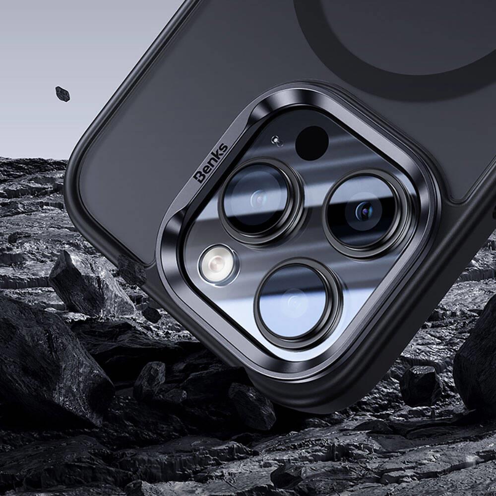 Apple iPhone 15 Pro Kılıf M-safe Şarj Özellikli Benks Mist Protective Kapak