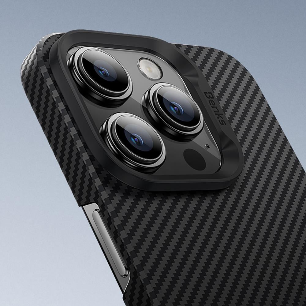 Apple iPhone 16 Pro Kılıf Benks M-safe Şarj Özellikli Metal Kamera Çerçeveli Magnetik ArmorAir 600D Kevlar Fiber Kapak