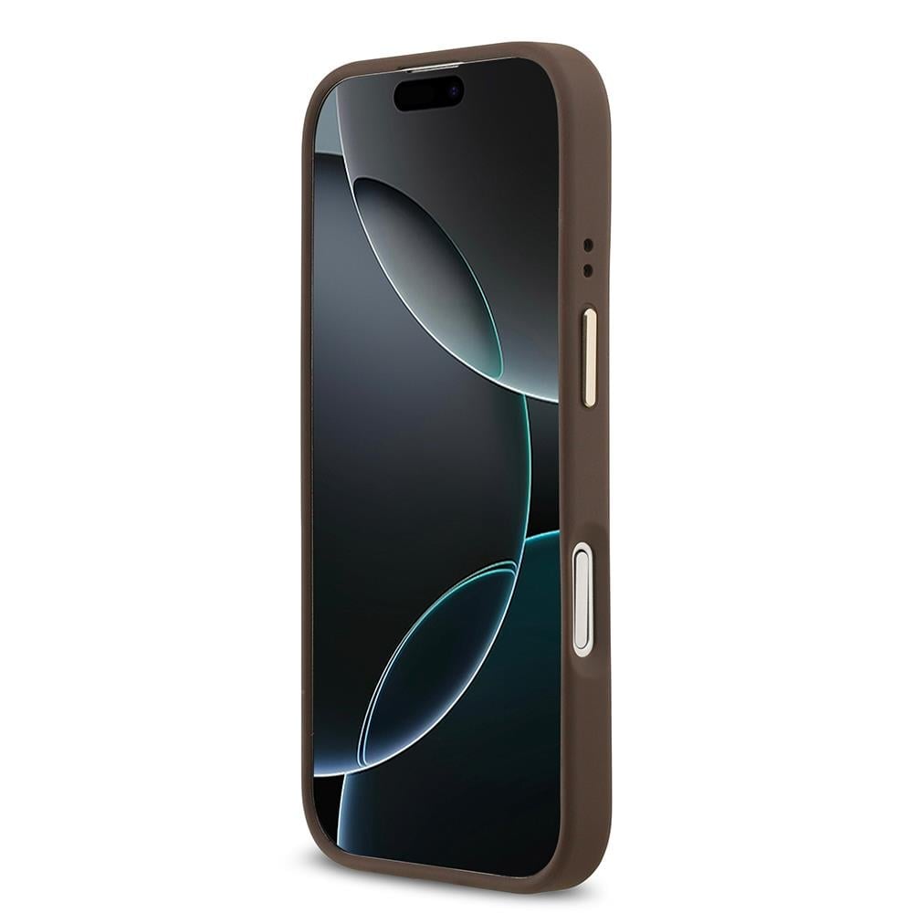 Apple iPhone 17 Kılıf Guess Orjinal Lisanslı M-safe Şarj Özellikli Gold Metal Kamera Çerçeveli PU Deri 4G Desenli Yazı Logolu Kapak
