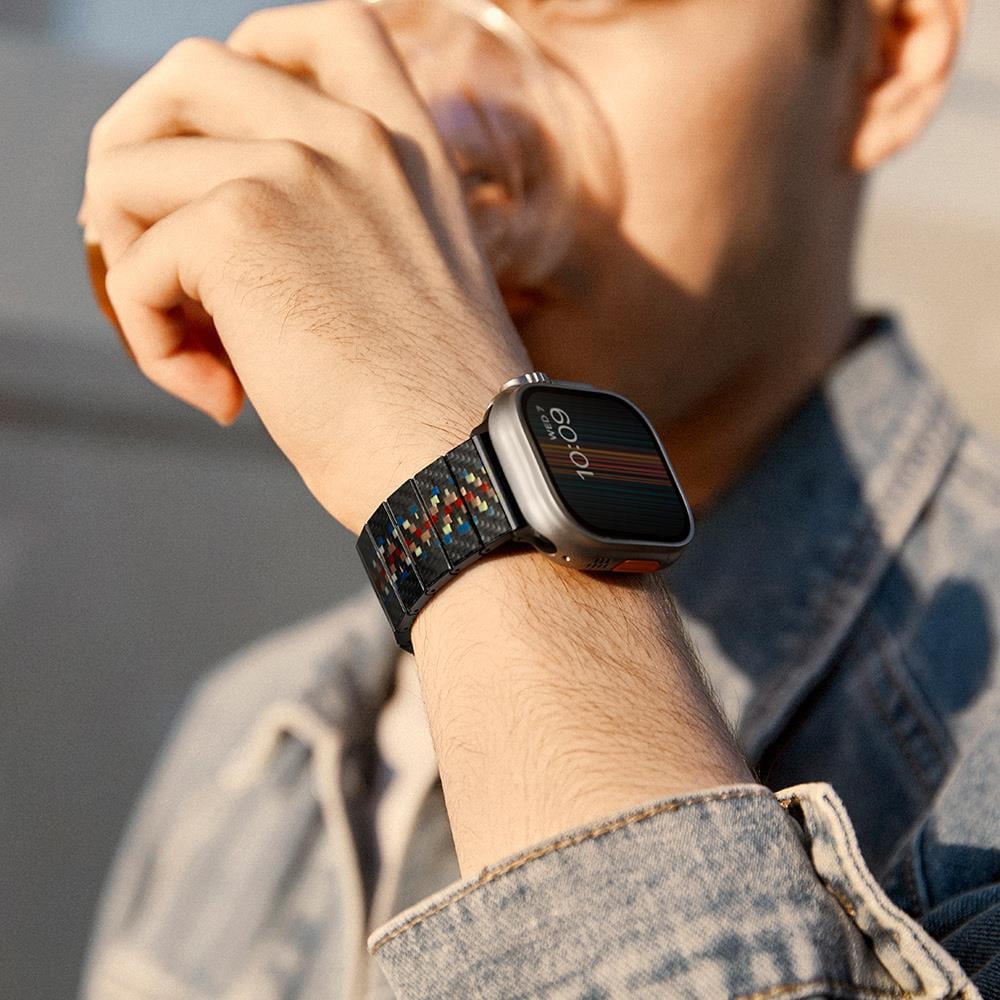Apple Watch Serisi Uyumlu Aramid Fiber ve Karbon Fiber Pitaka Modern Serisi Rhapsody Universal Kordon