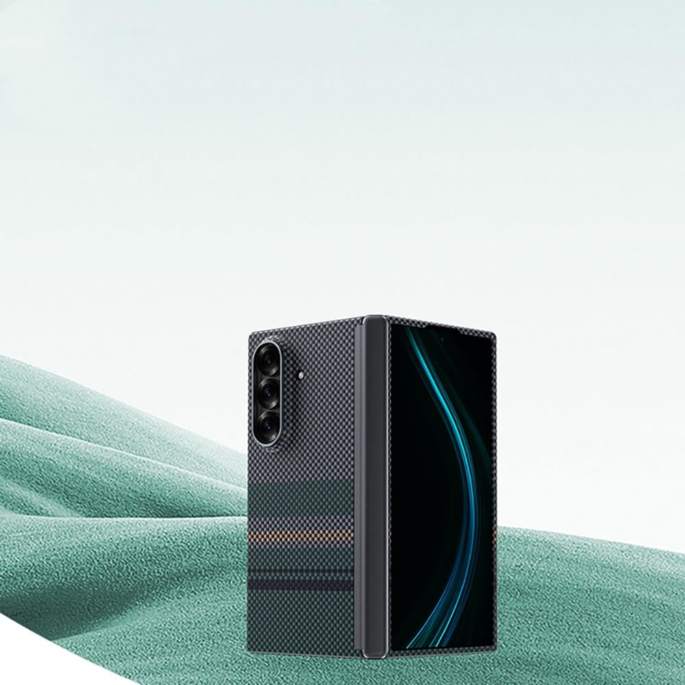 Galaxy Z Fold 7 Kılıf M-safe Şarj Özellikli Karbon Fiber Tasarımlı Benks Aurora ArmorAir Kevlar Kapak