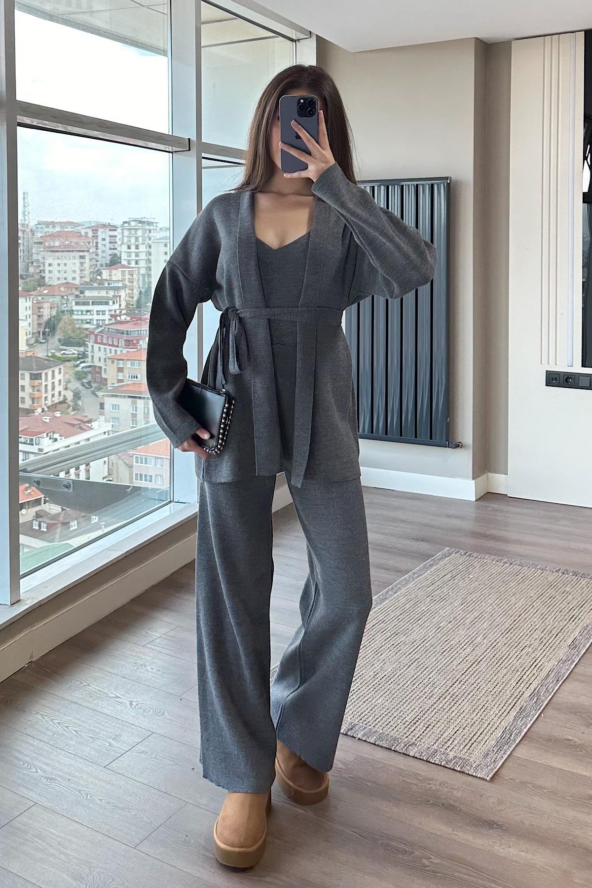 ÜÇLÜ TRİKO TAKIM-Gri 