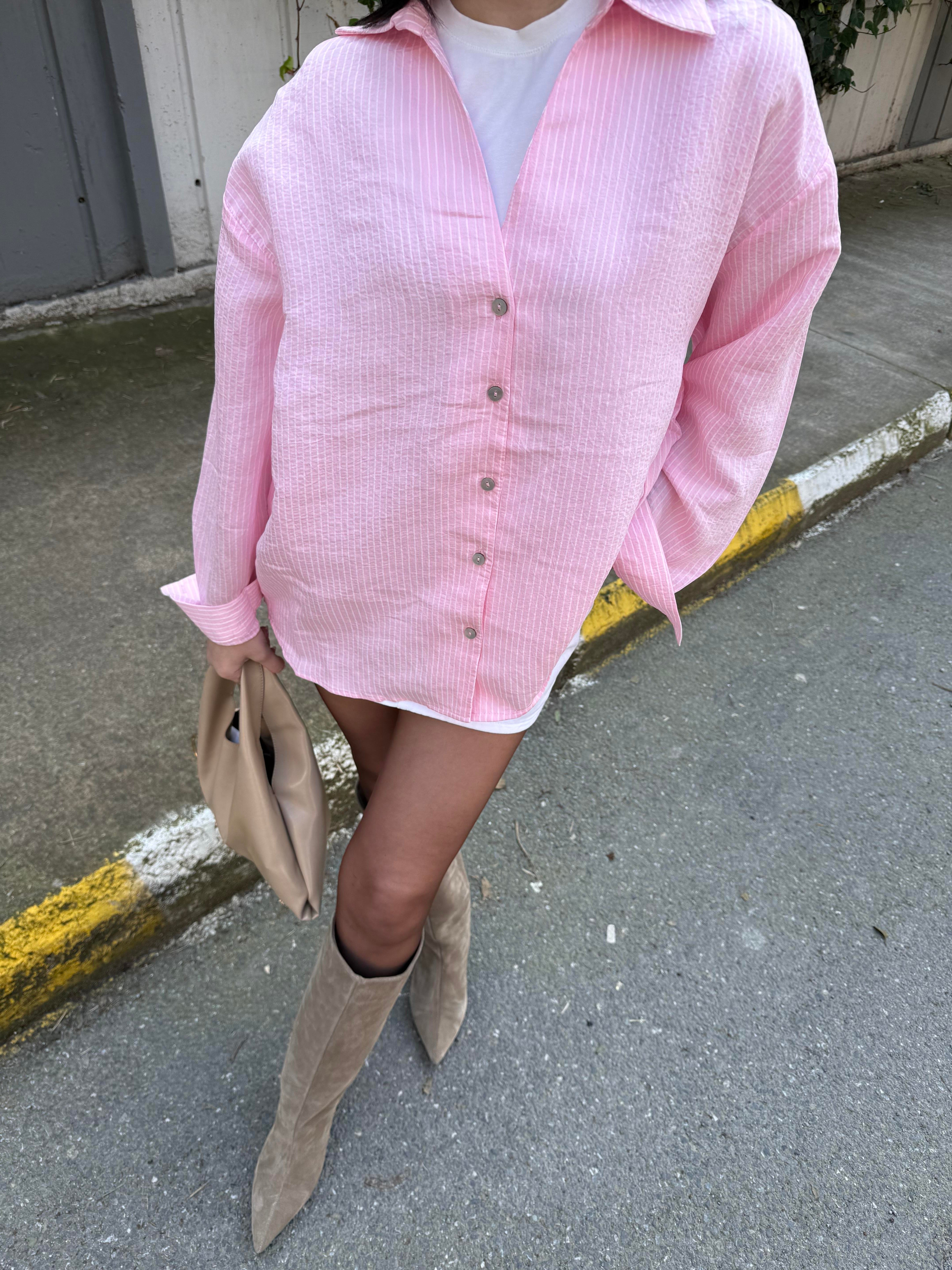 V YAKA ÇİZGİLİ GÖMLEK-Pembe 