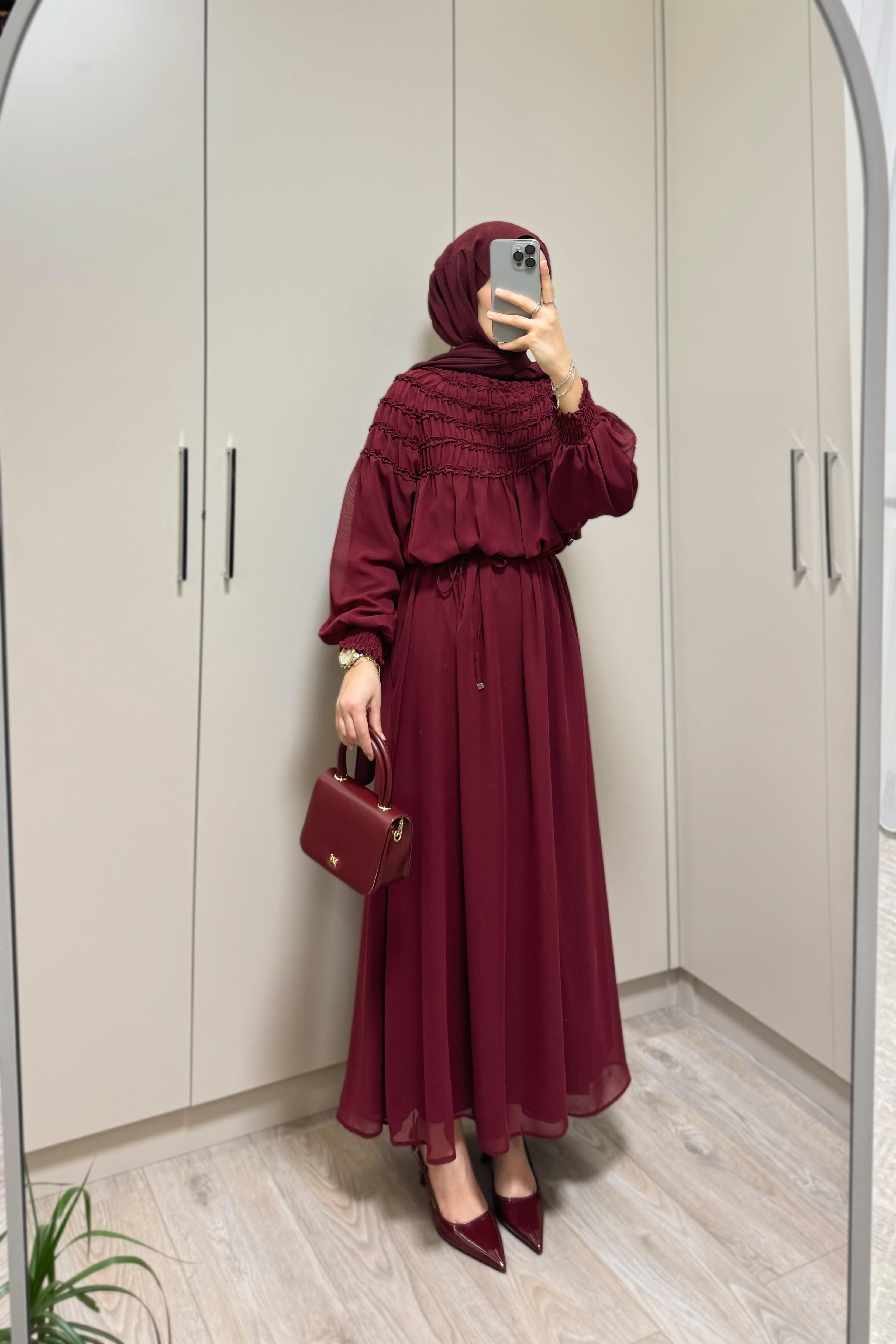 HASEKİ BÜZGÜLÜ ŞİFON ELBİSE BORDO