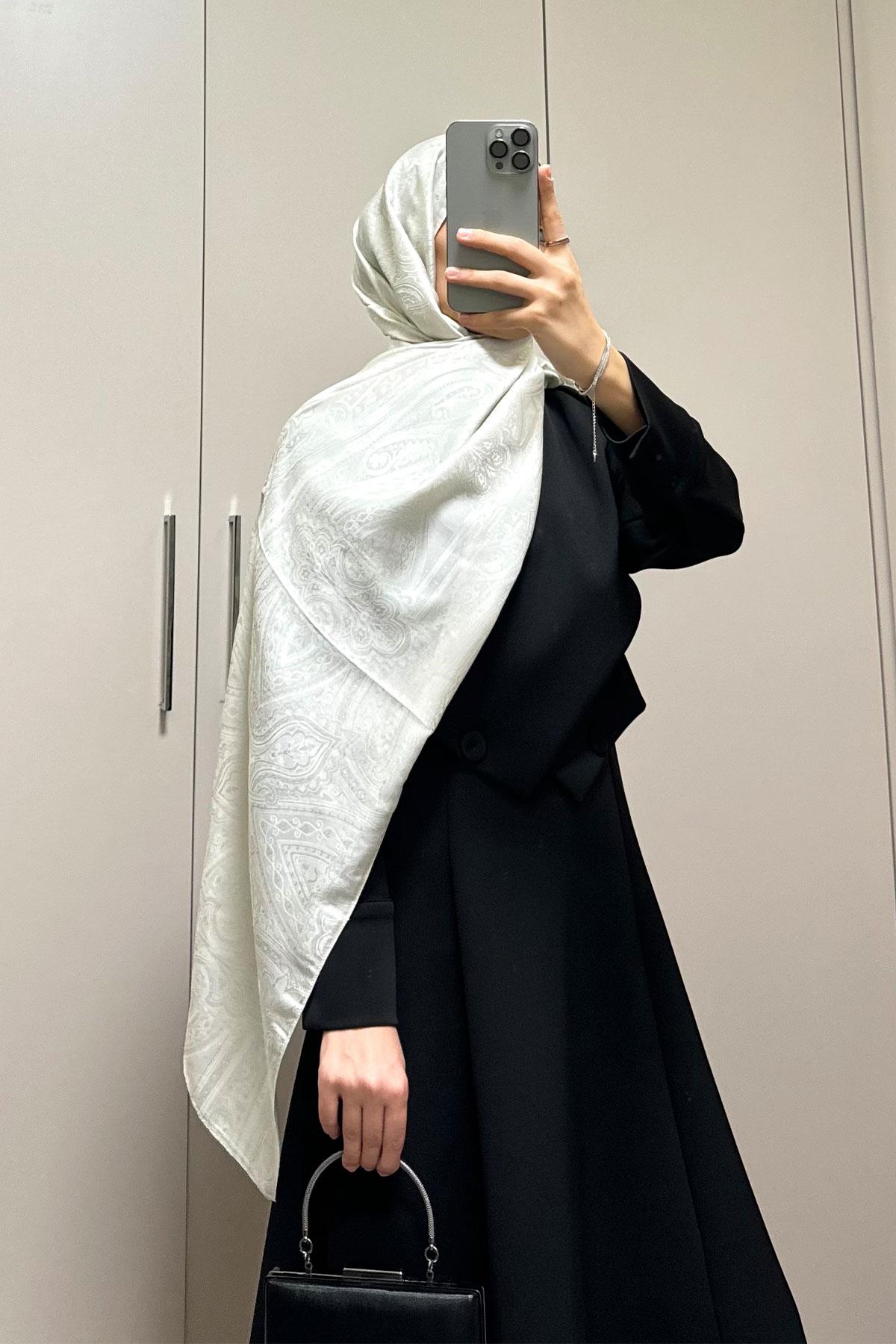 İPEKSİ JAKAR ŞAL EKRU