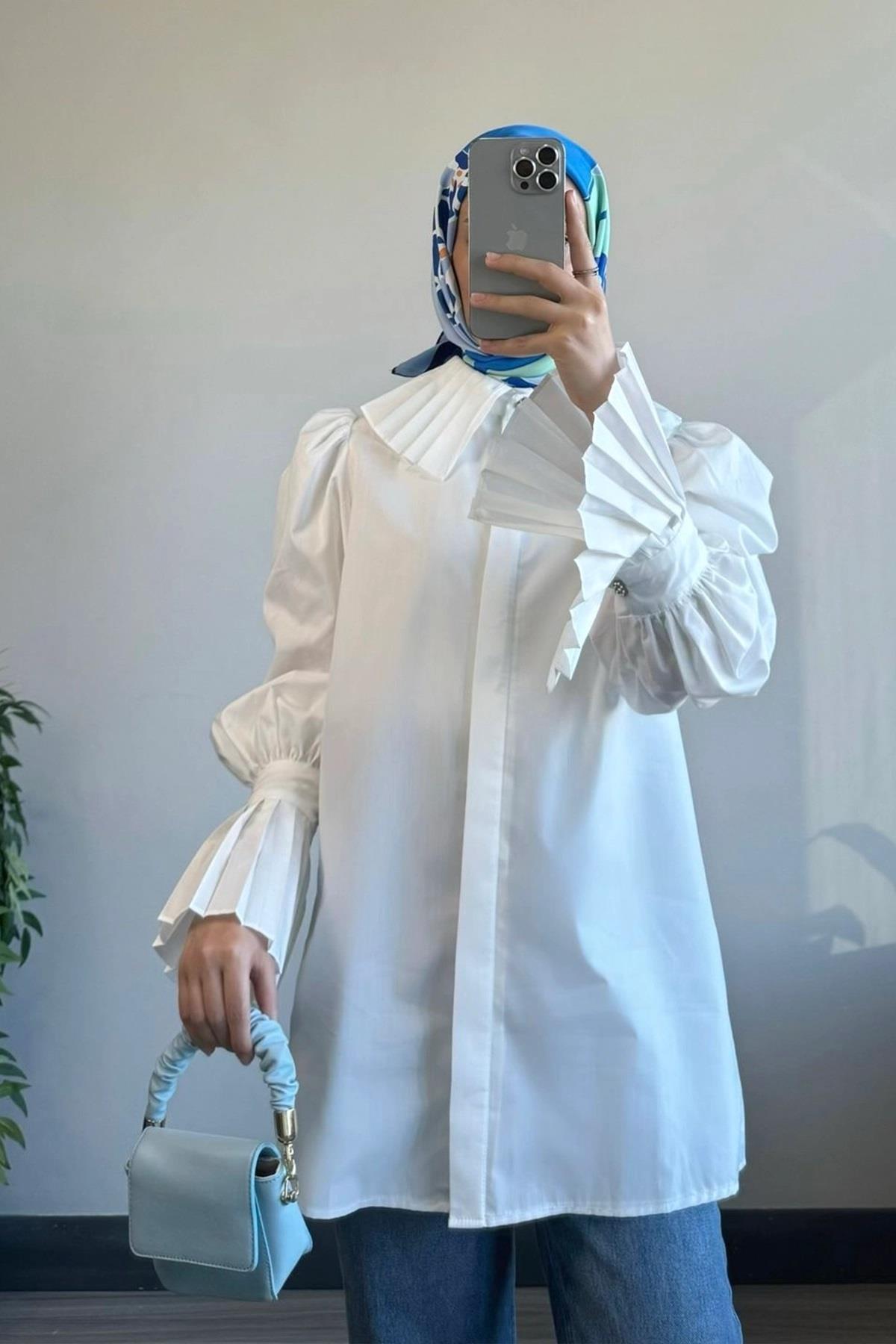 ROSY YAKASI PİLİSELİ GÖMLEK EKRU 