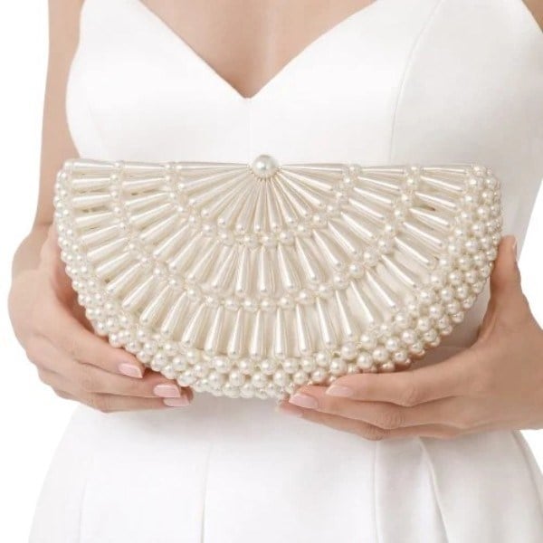 Clutch Pearly