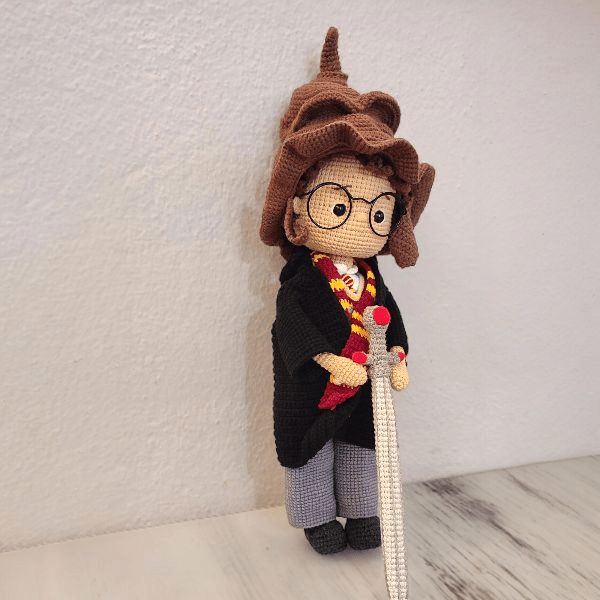 Harry Potter, Seçmen Şapka, Gryffindor Kılıcı
