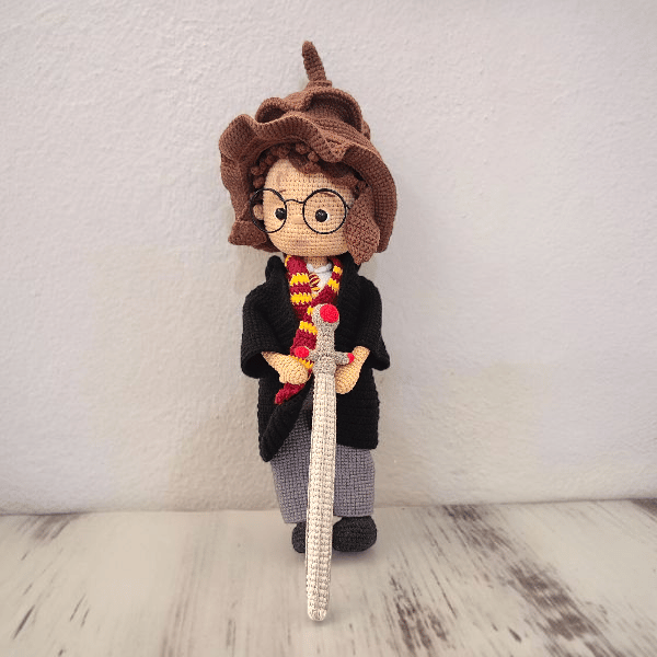 Harry Potter, Seçmen Şapka, Gryffindor Kılıcı